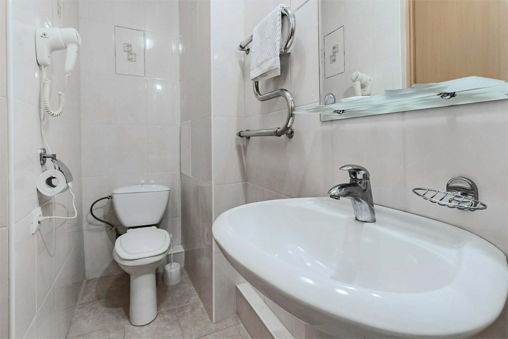 Эконом Трехместный