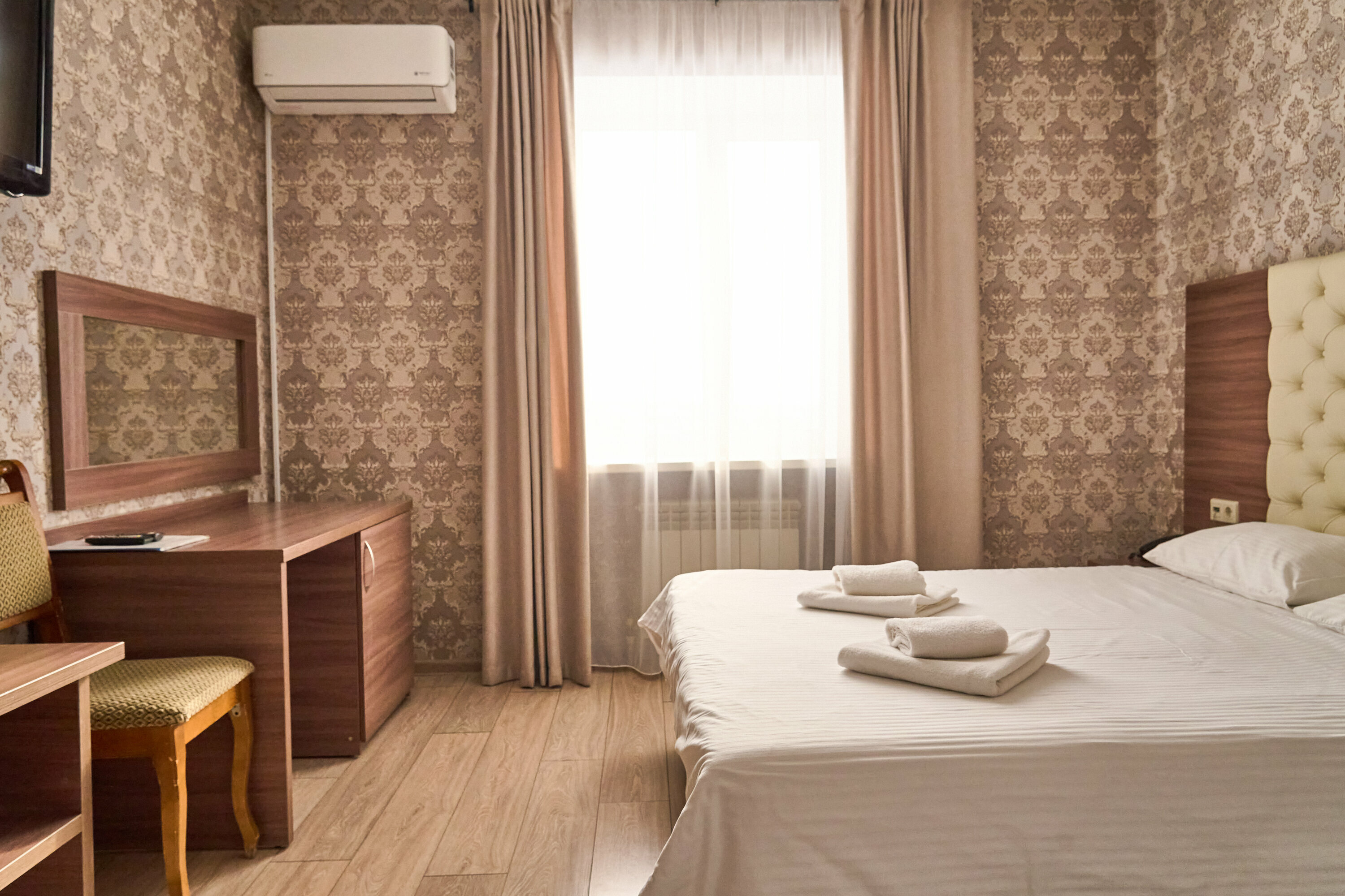 Cемейный номер с собственной ванной комнатой