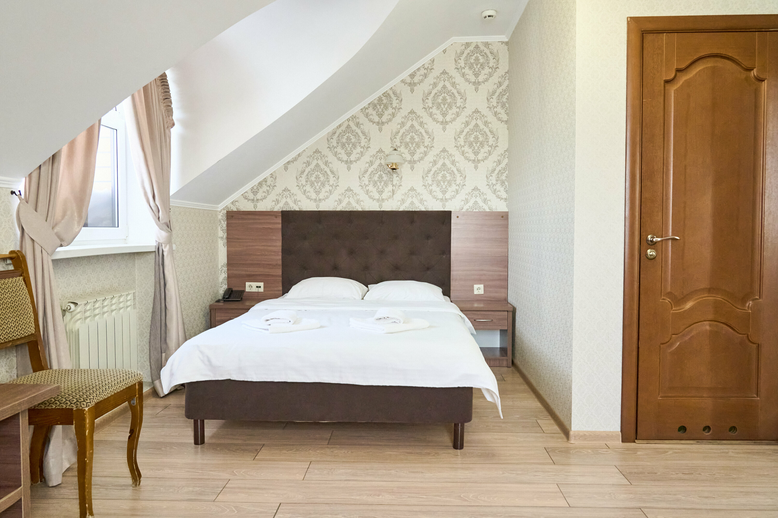 Cемейный номер с собственной ванной комнатой