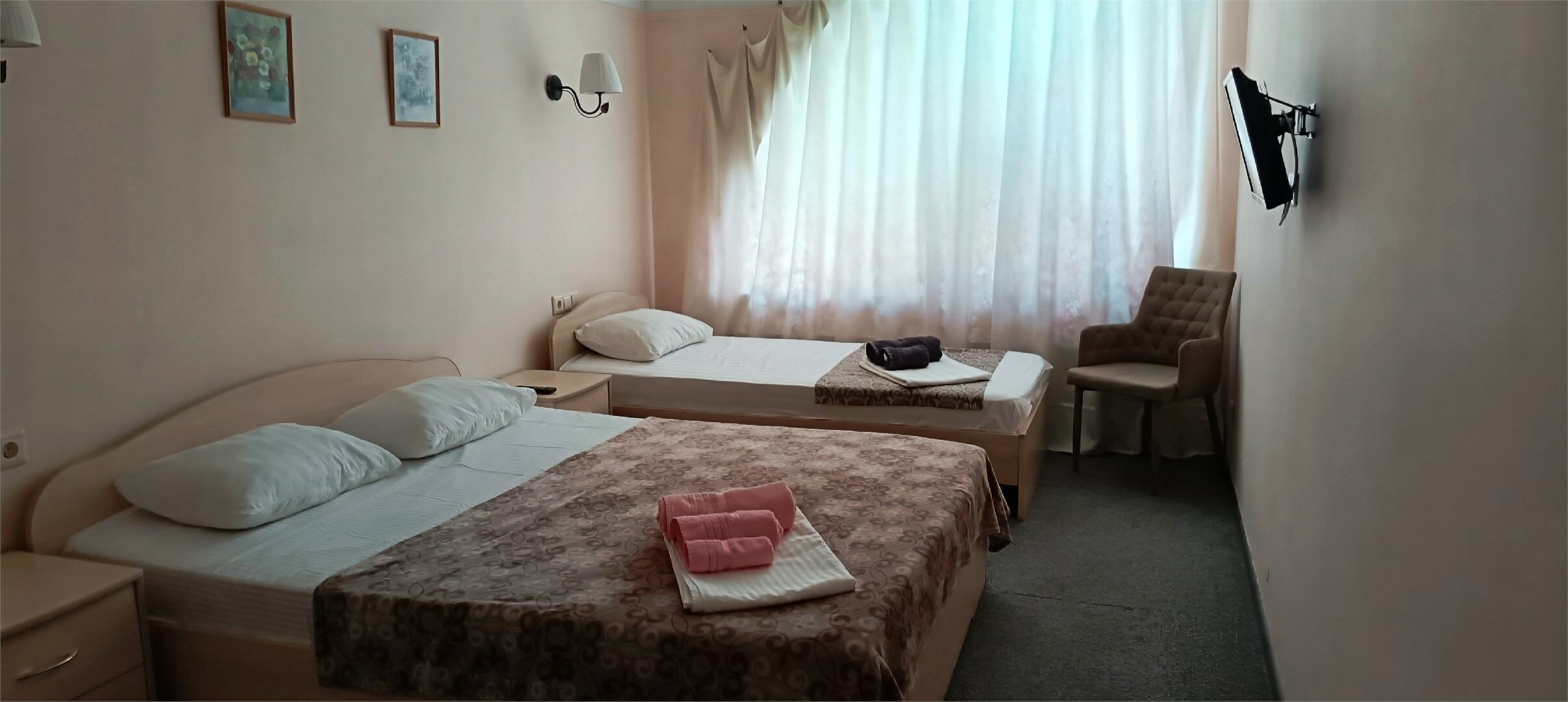 Семейный номер с душем