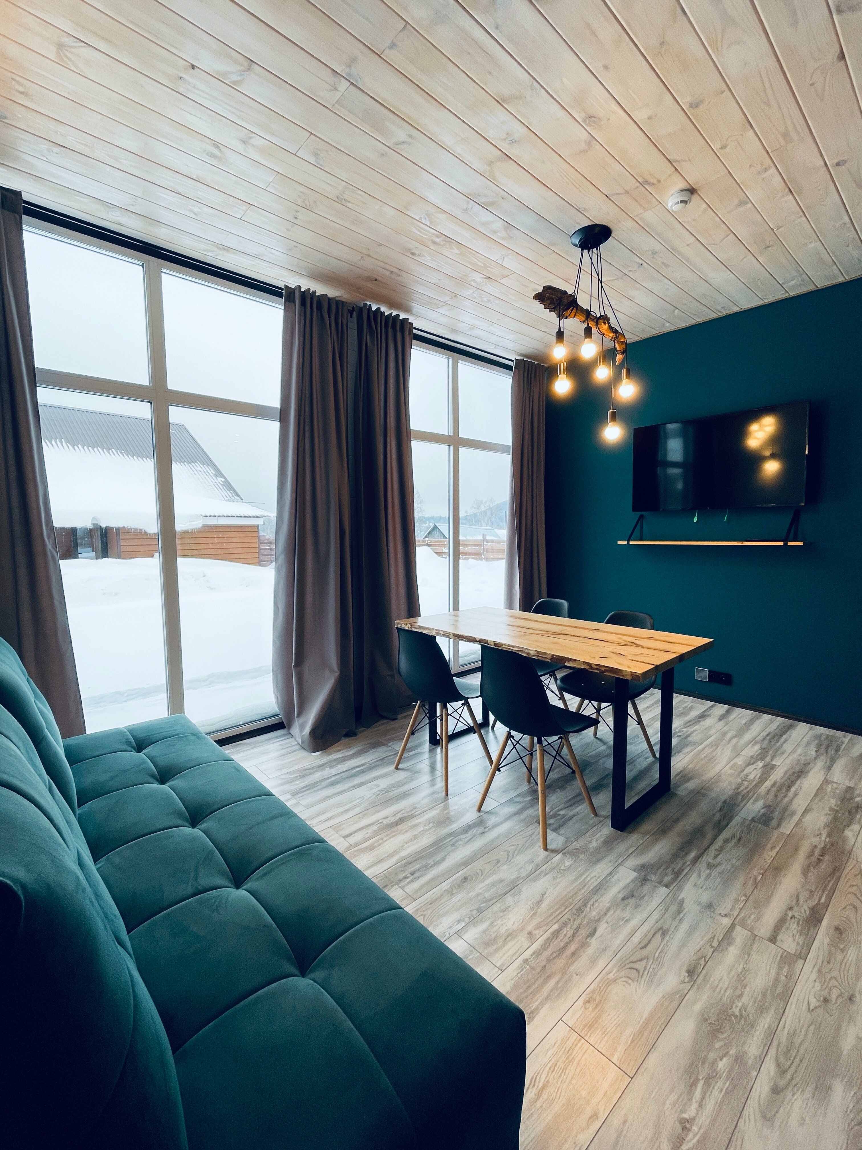 Двухуровневый четырехместный номер