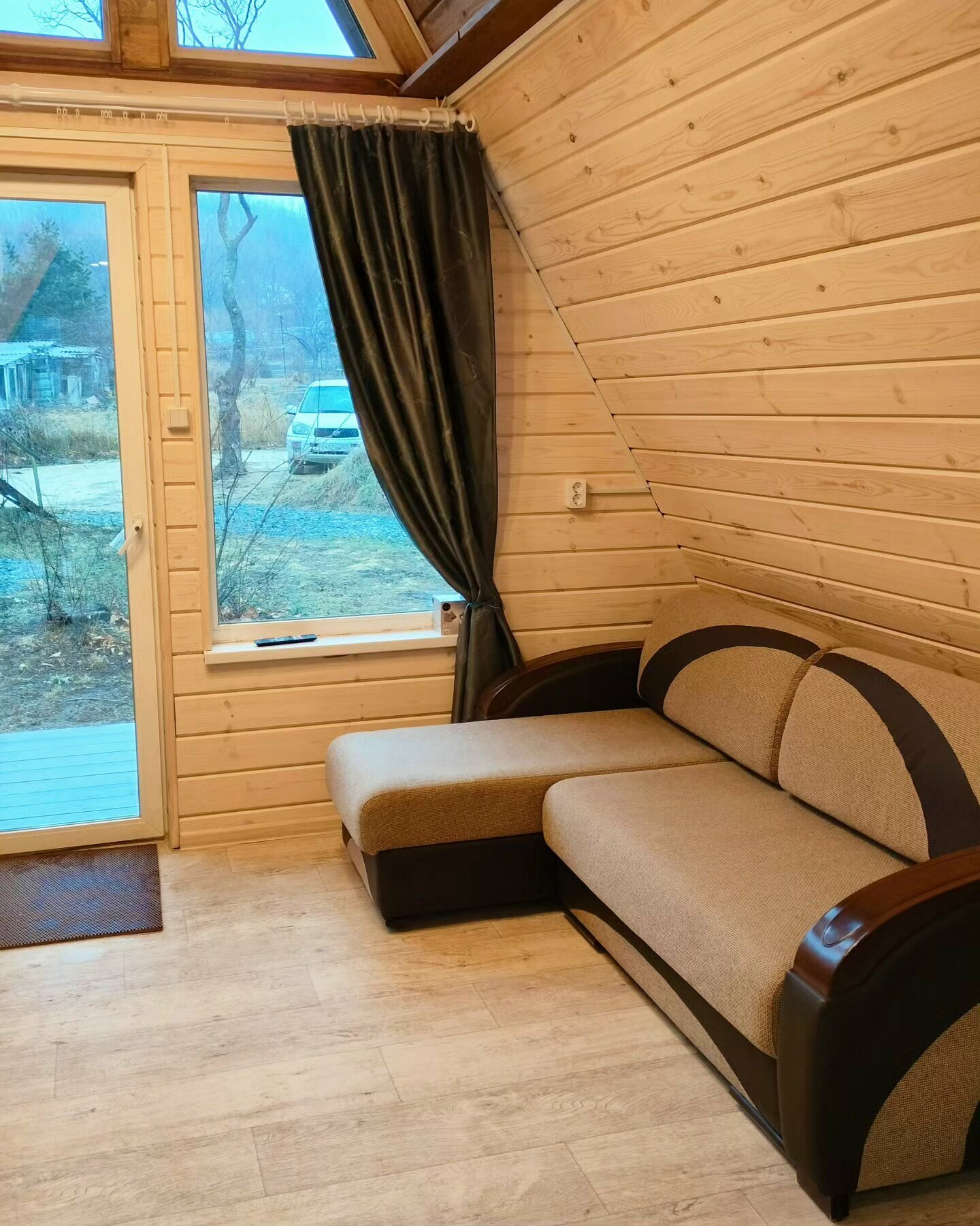 Дом с видом на лес