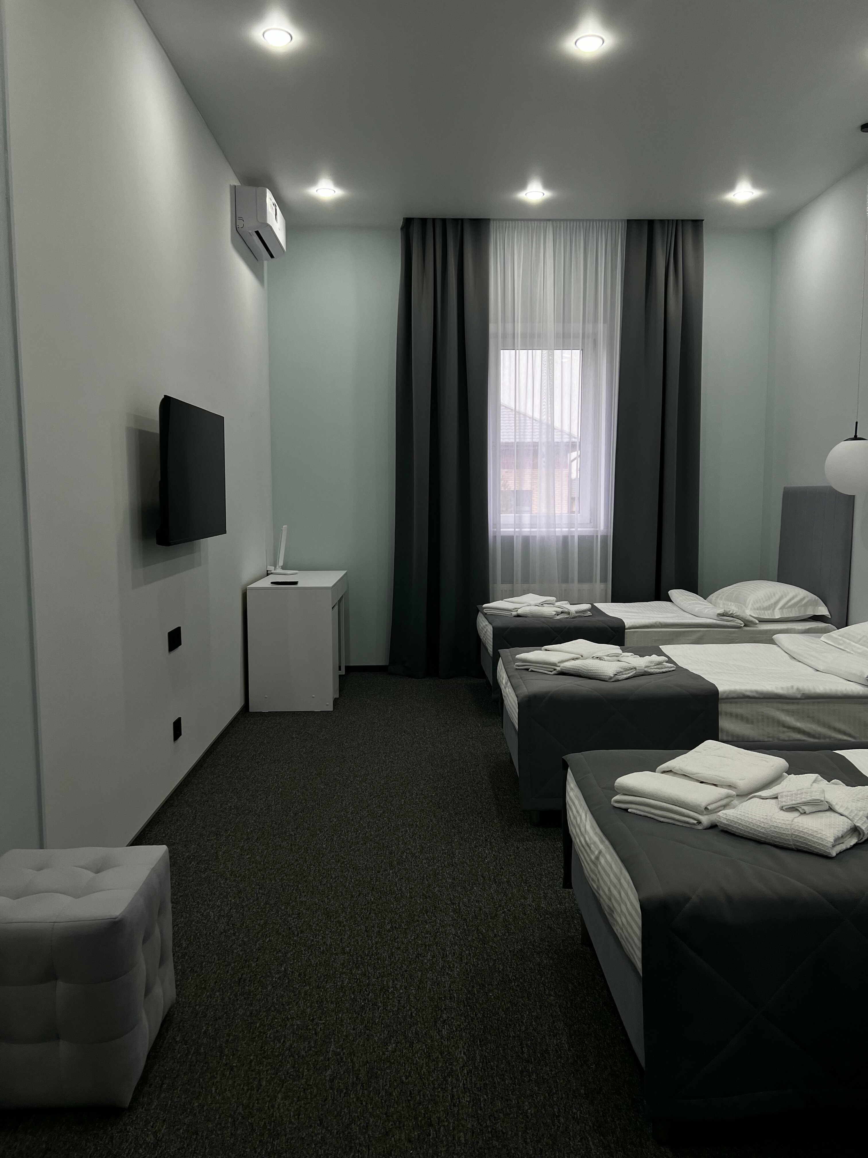 Стандартный трехместный номер