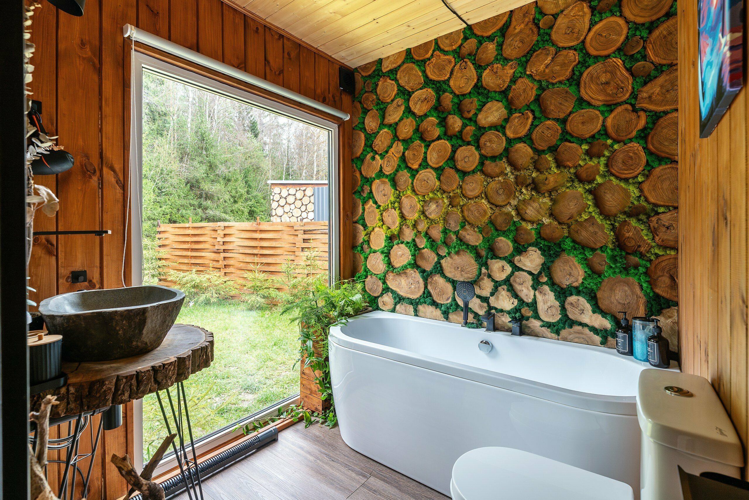 Дом с видом на лес