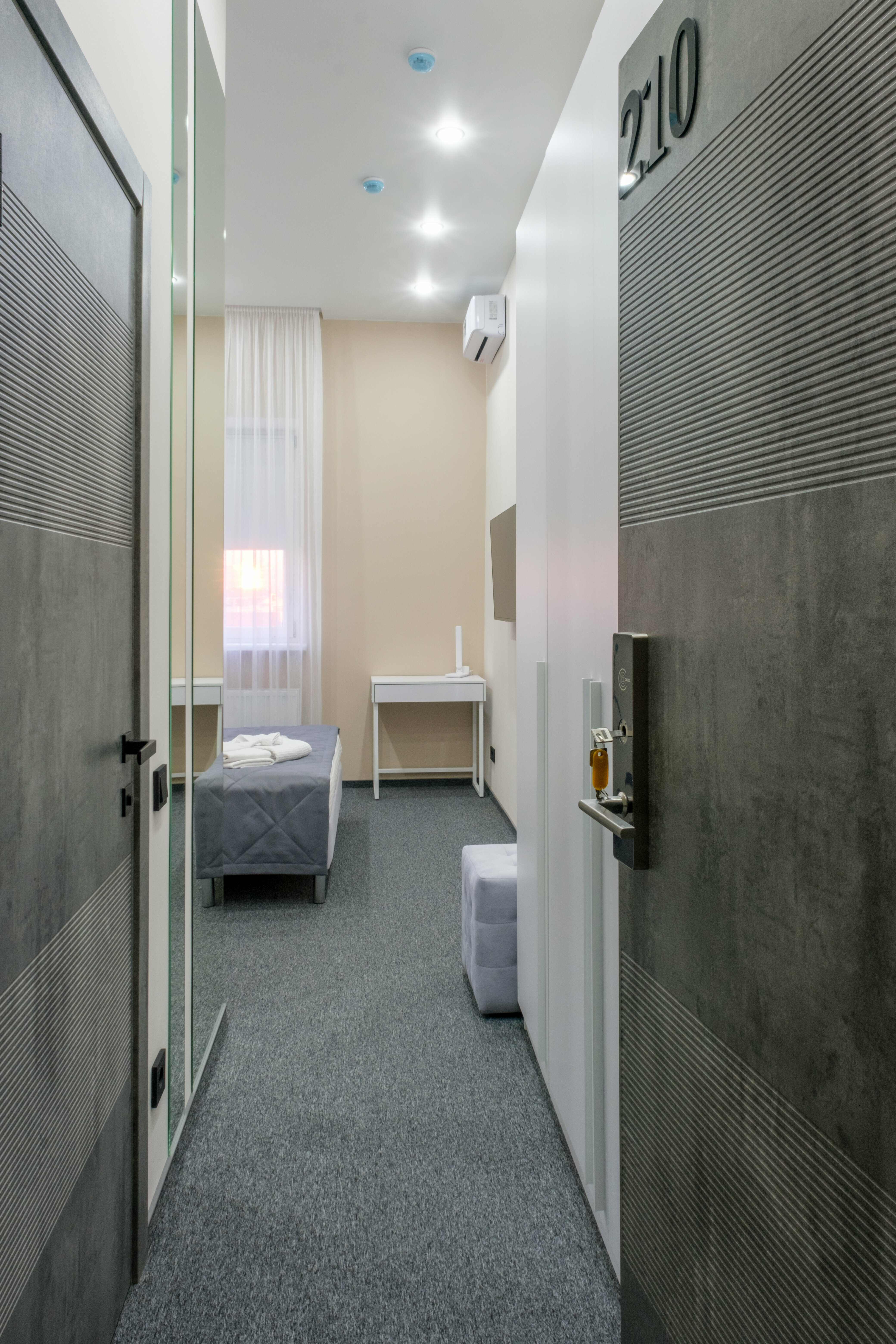 Большой двухместный номер с 1 кроватью