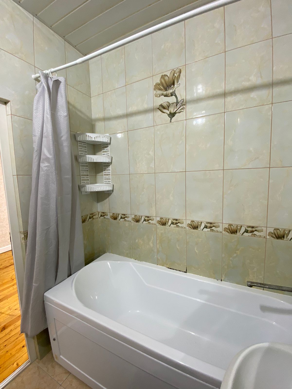 Трехместный номер с балконом