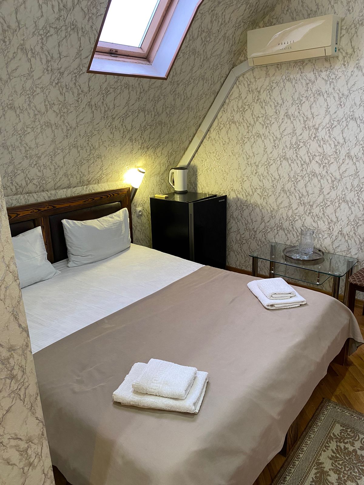 Двухместный номер с 1 кроватью и собственной ванной комнатой