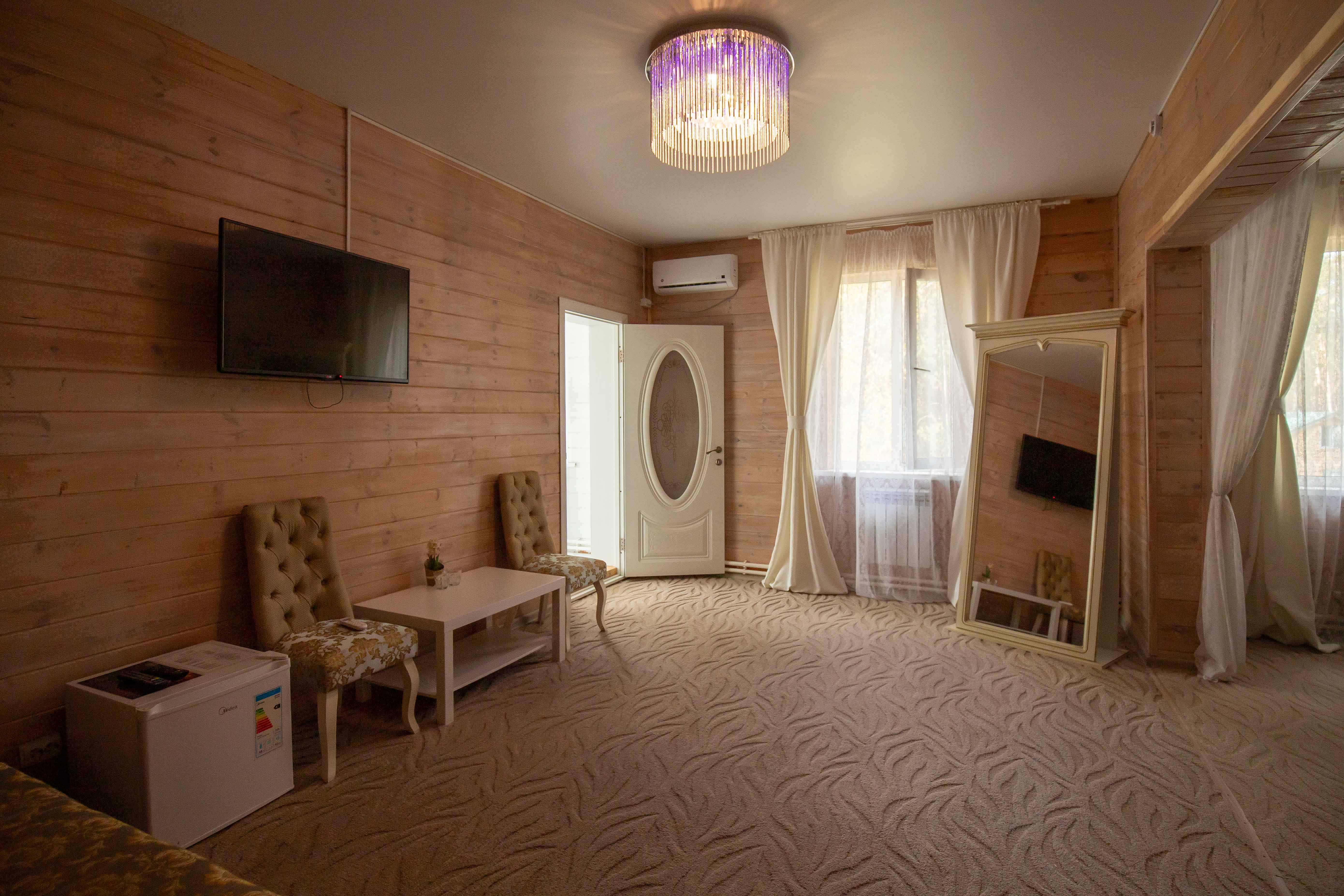 Люкс с кроватью размера «king-size»