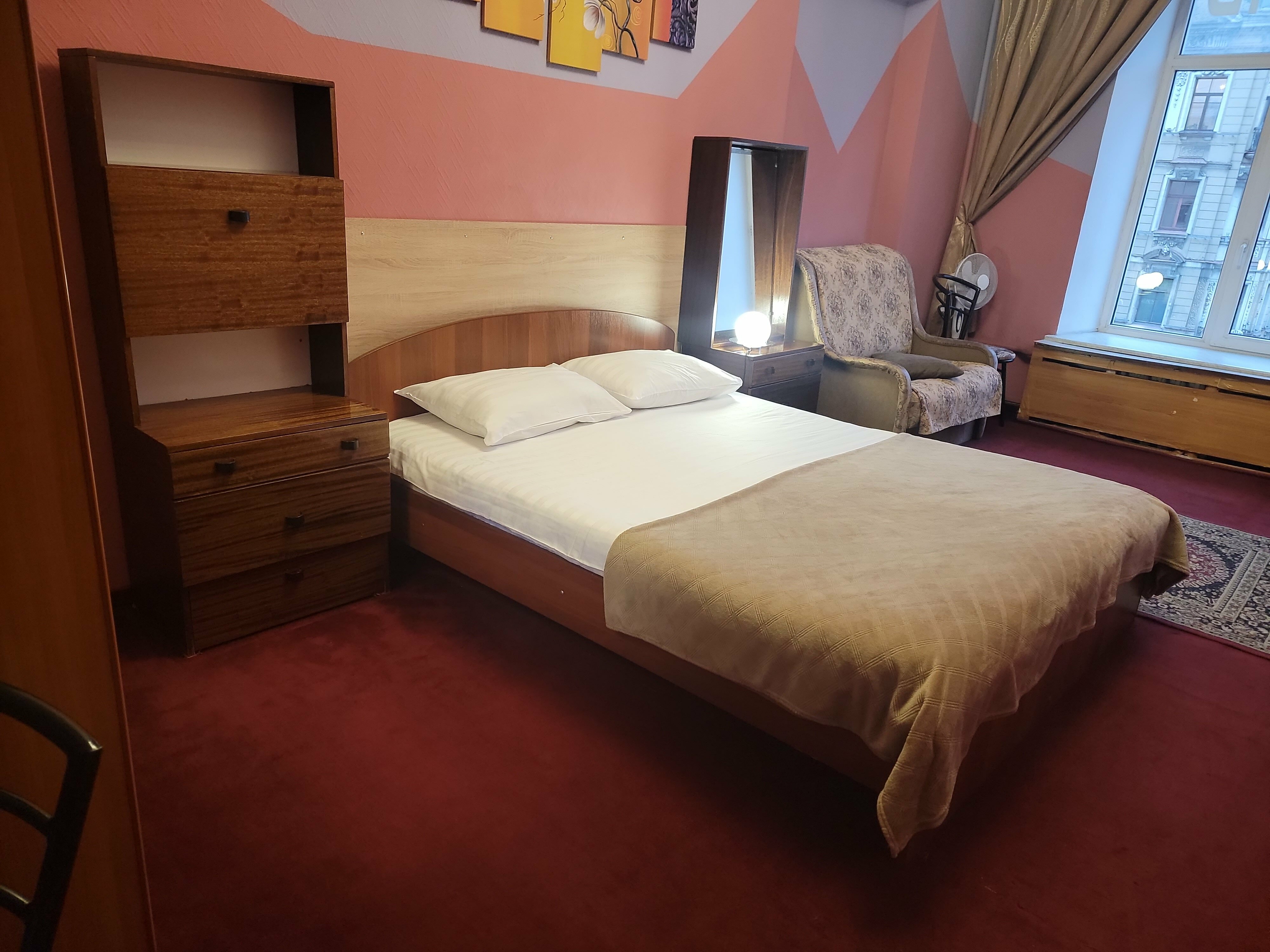 Большой двухместный номер с 1 кроватью