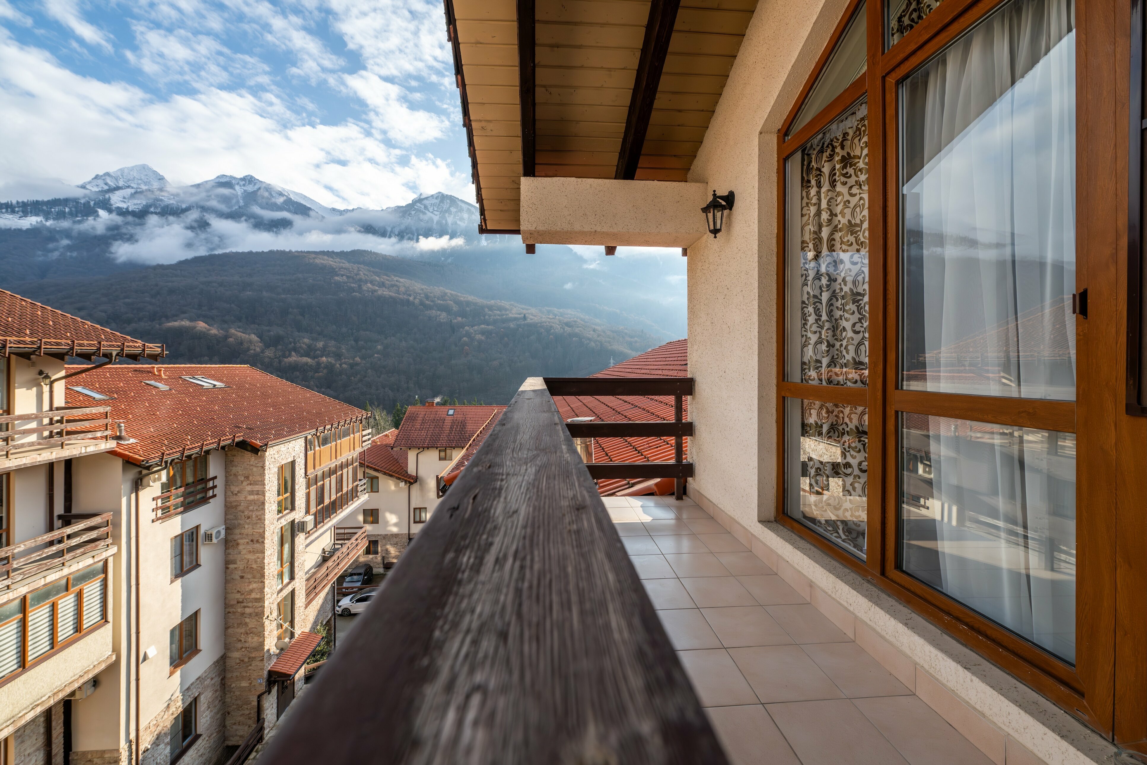 Видовые апартаменты с двумя  спальнями  95 м2  №9