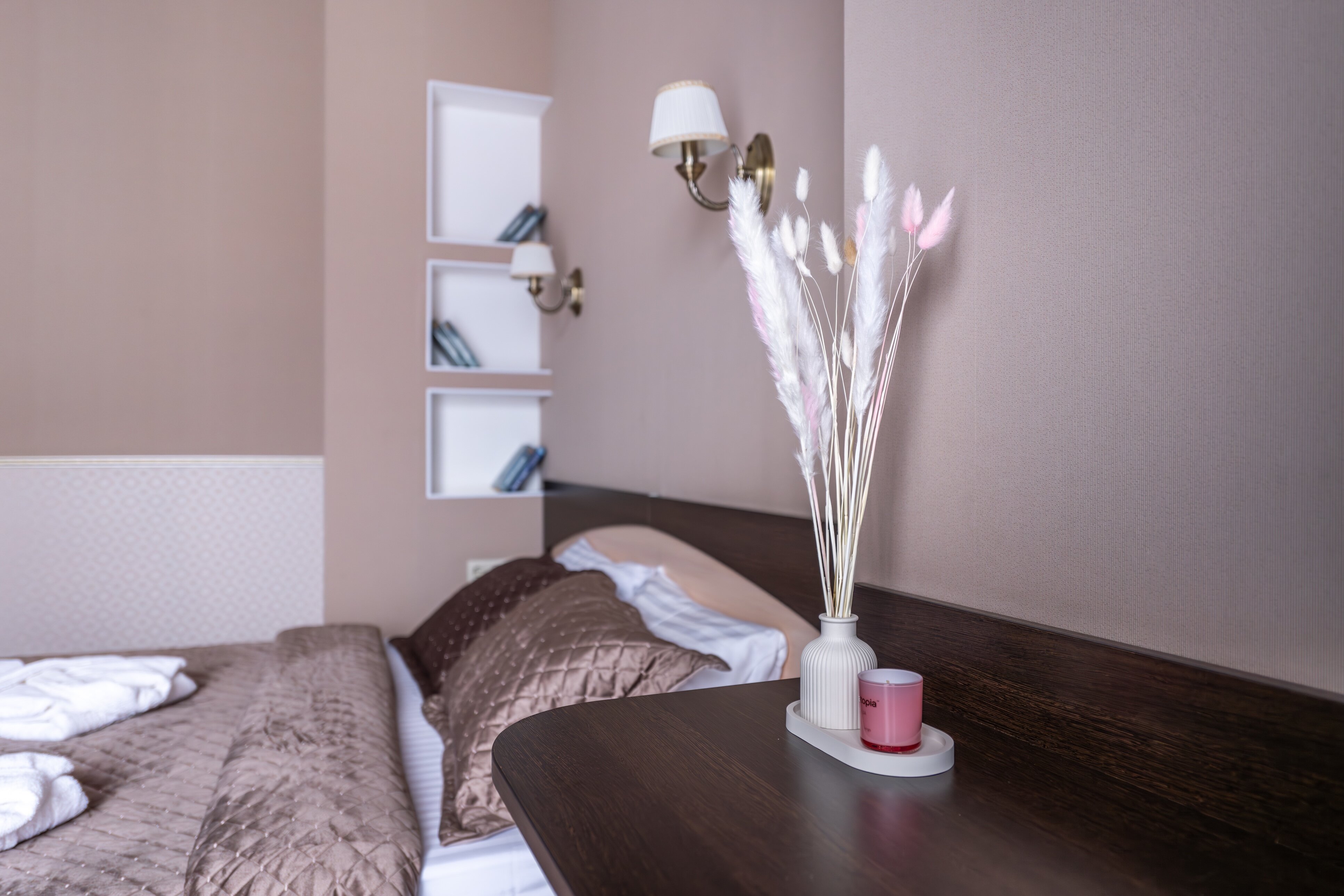 Видовые апартаменты с двумя  спальнями  95 м2  №9