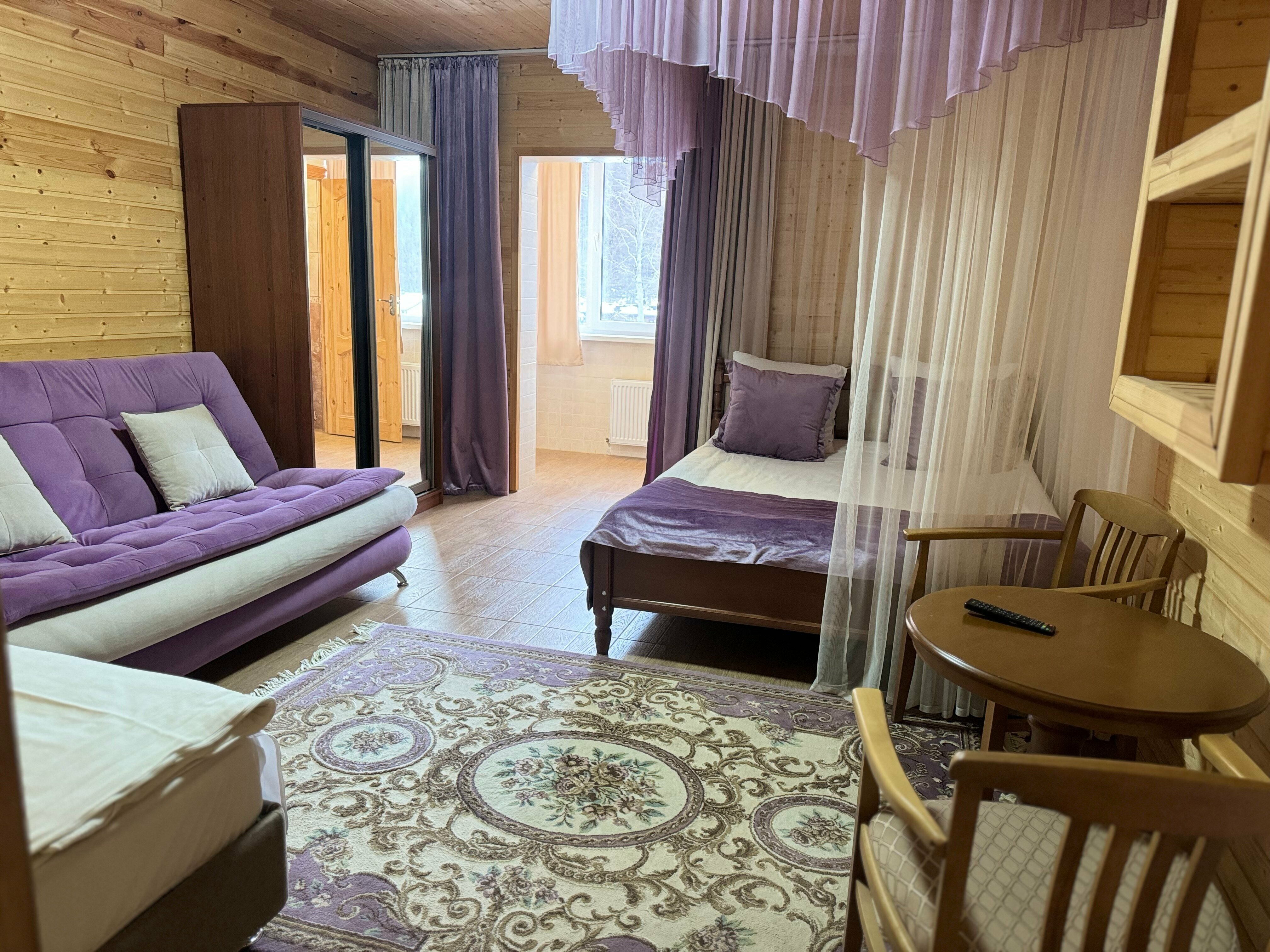 Стандартный номер с кроватью "King-size" и диваном