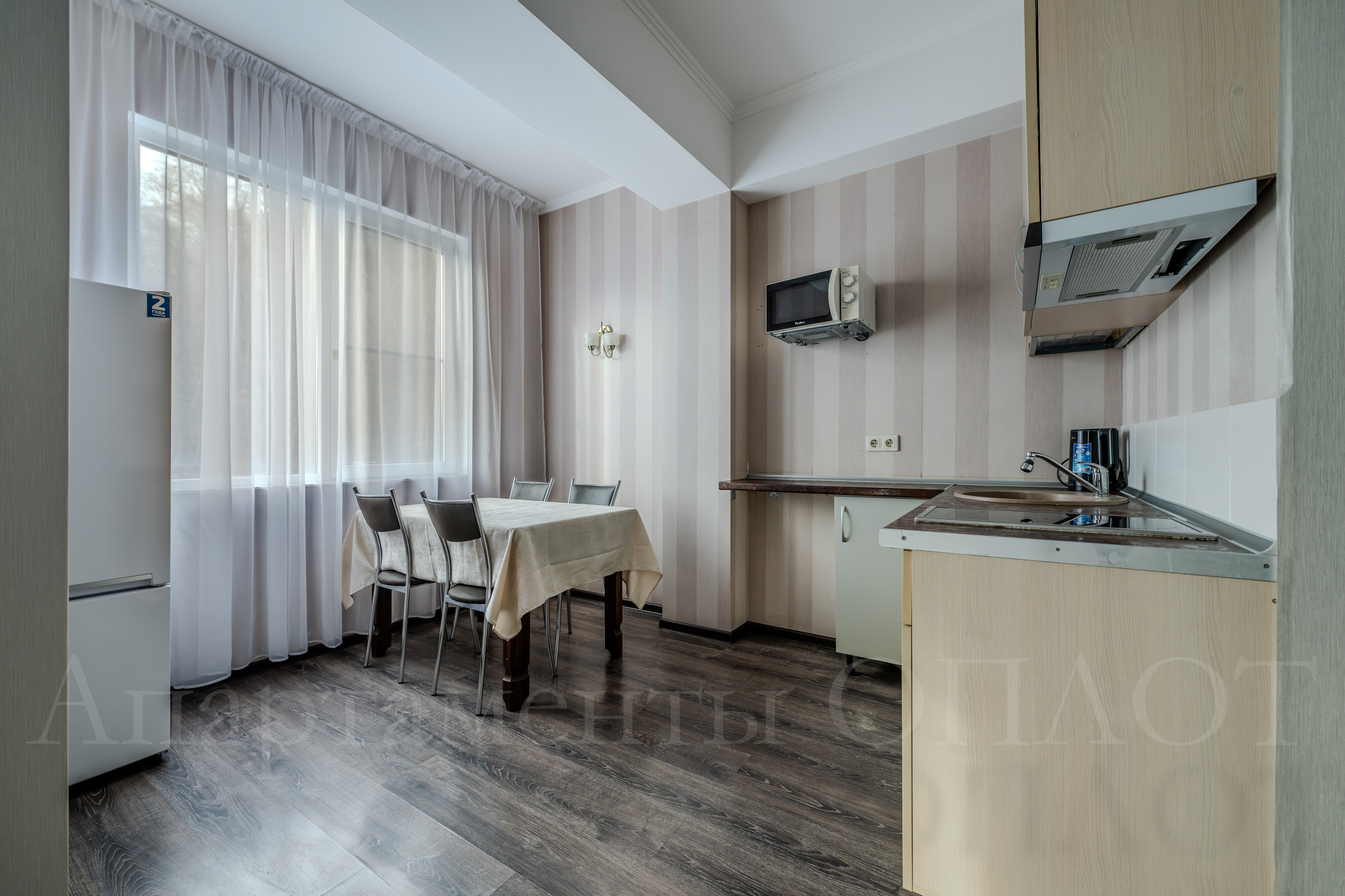 Видовые апартаменты с одной  спальней  65 м2 и балконом № 4