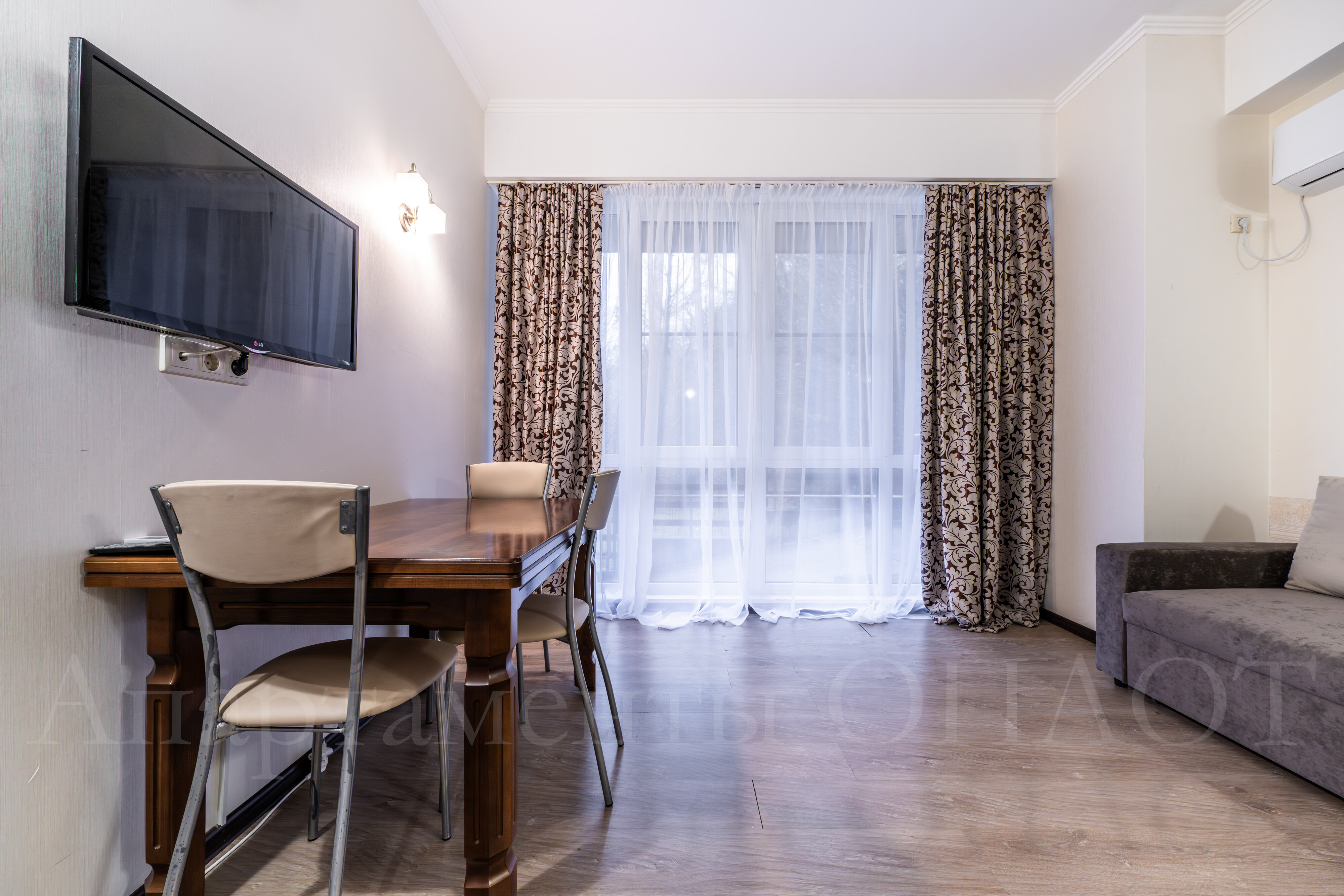 Классические апартаменты с двумя спальнями и ванной  65 м2 № 2