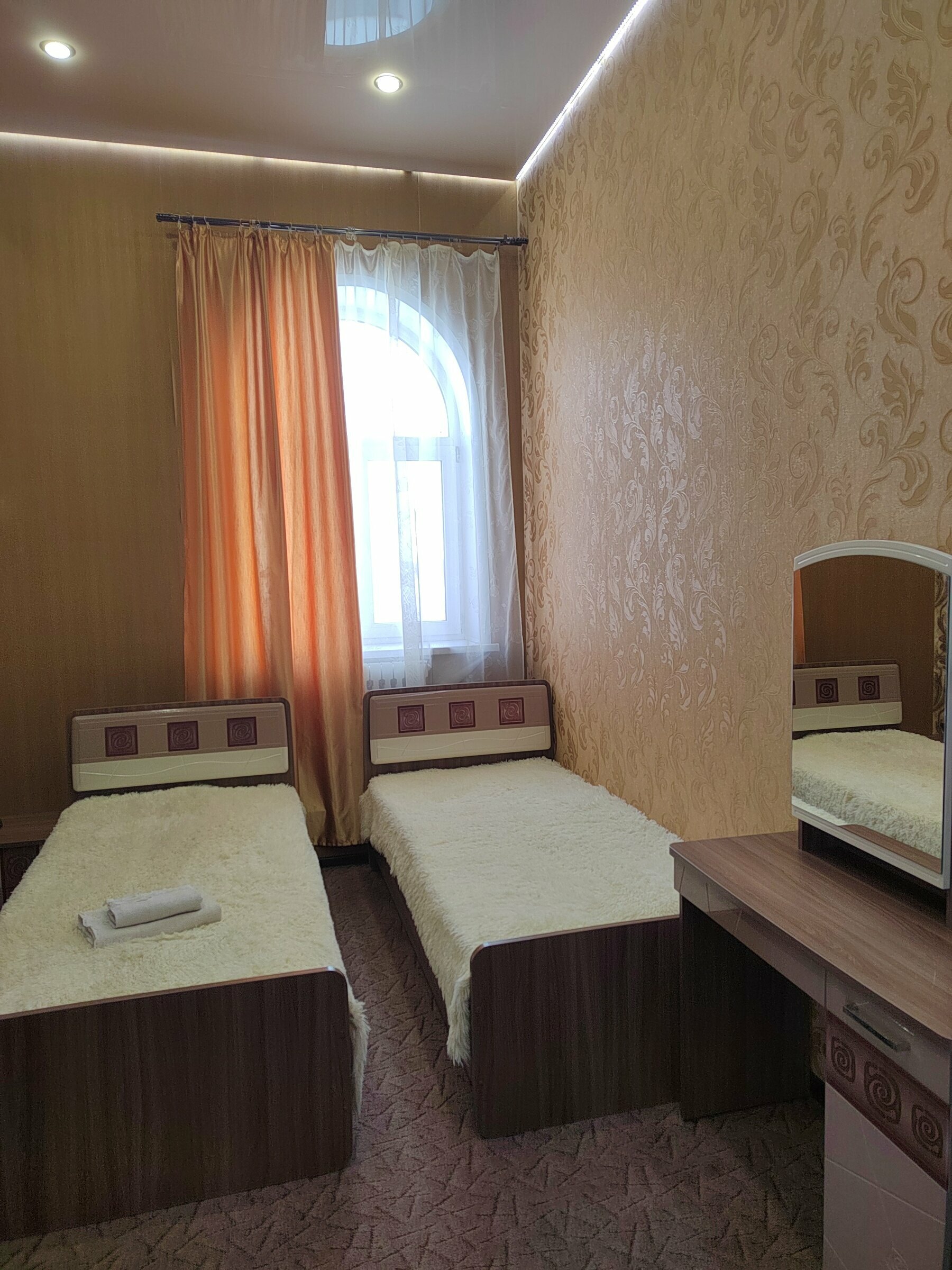 Двухместный номер с 2 отдельными кроватями и душем