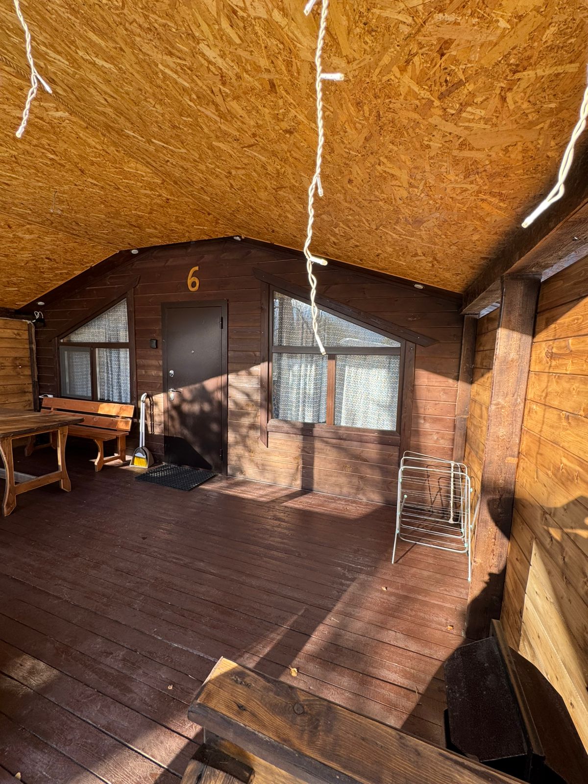 Четырехместный номер с видом на горы