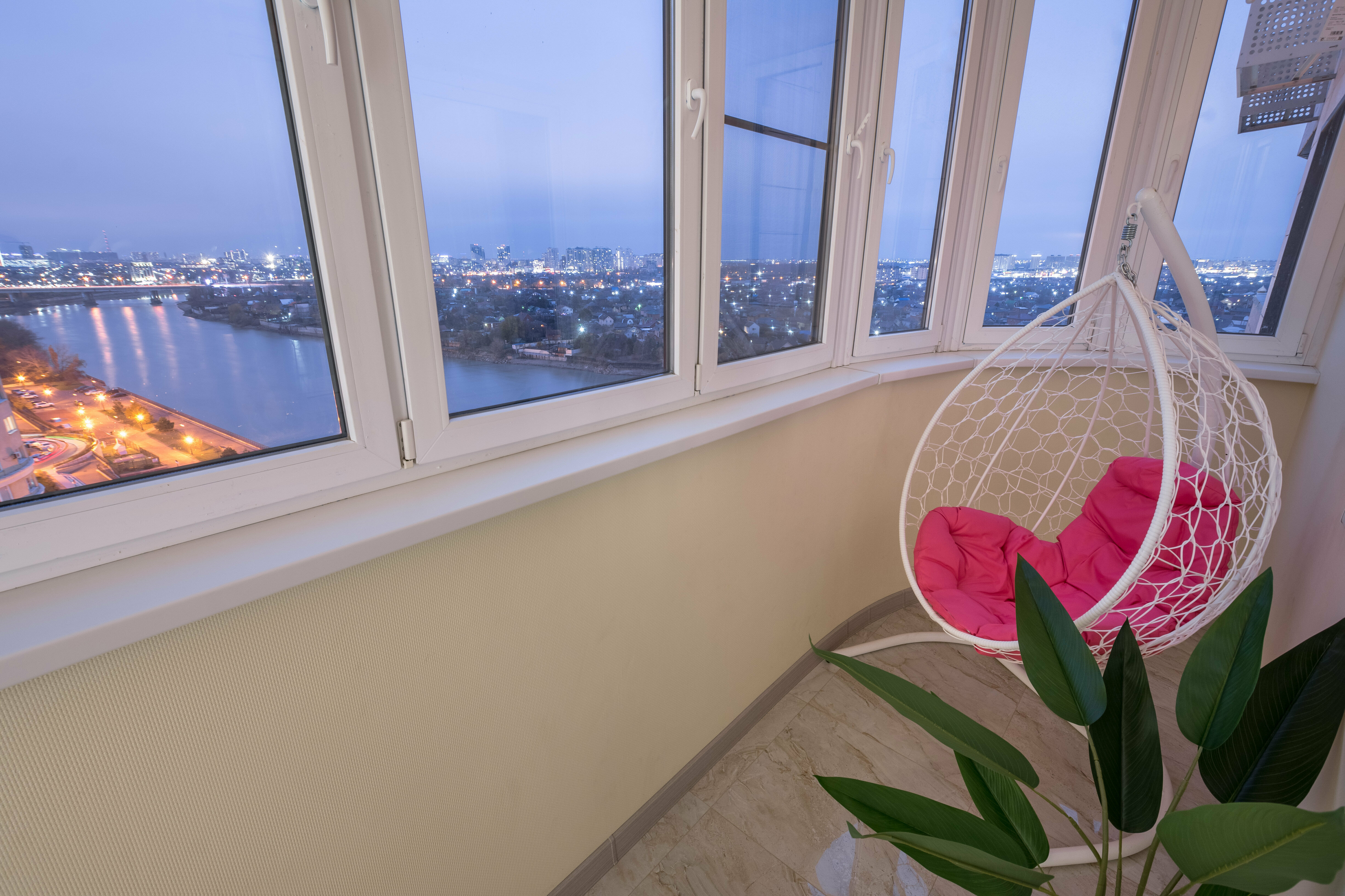 Люкс с видом на реку на 14 этаже