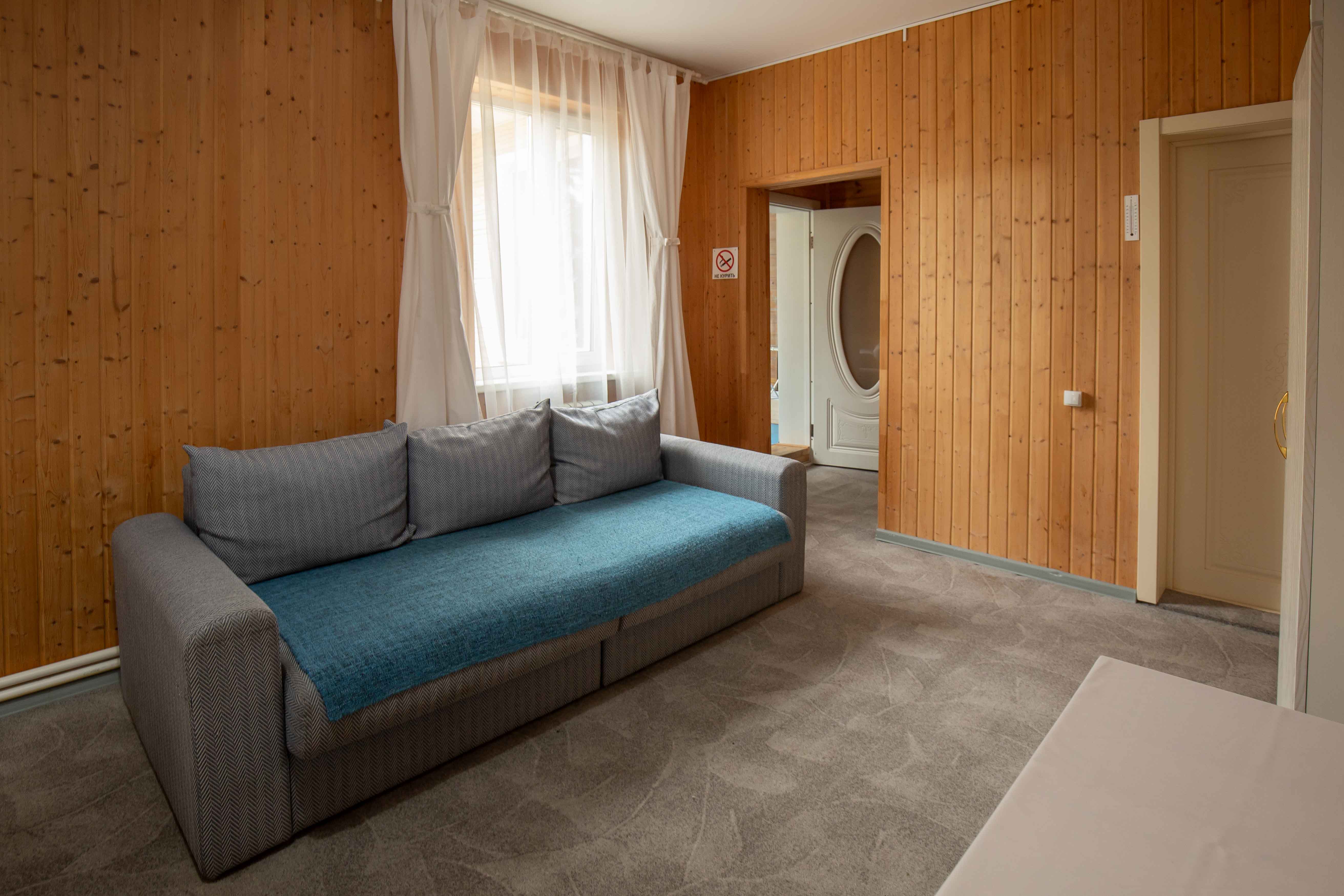 Номер с кроватью размера «queen-size»