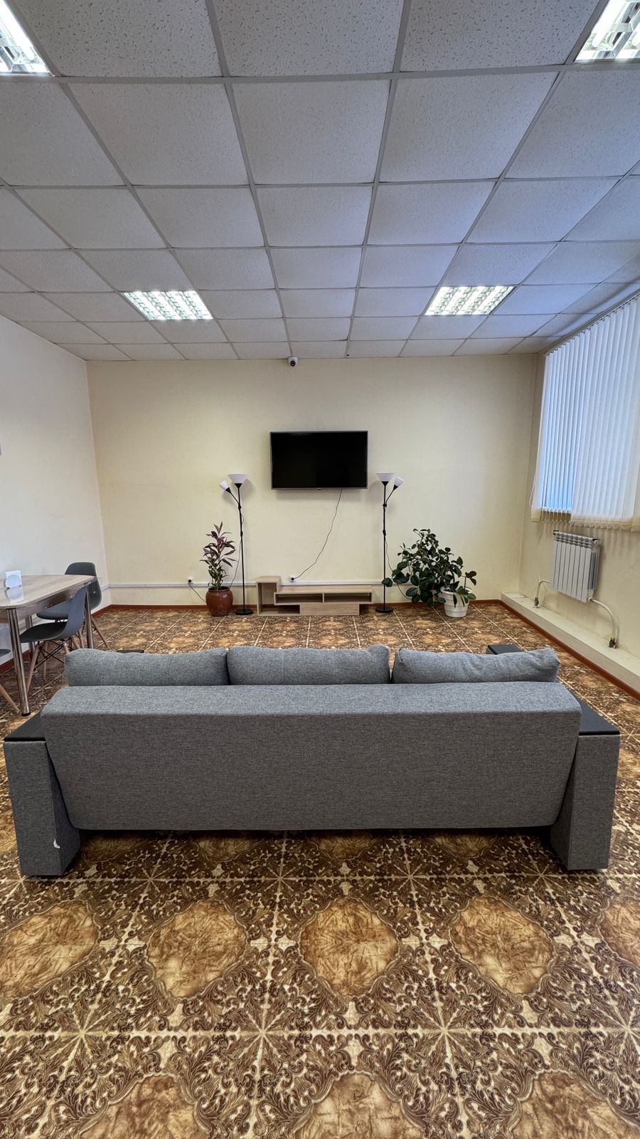 Одноместный номер с общей ванной комнатой