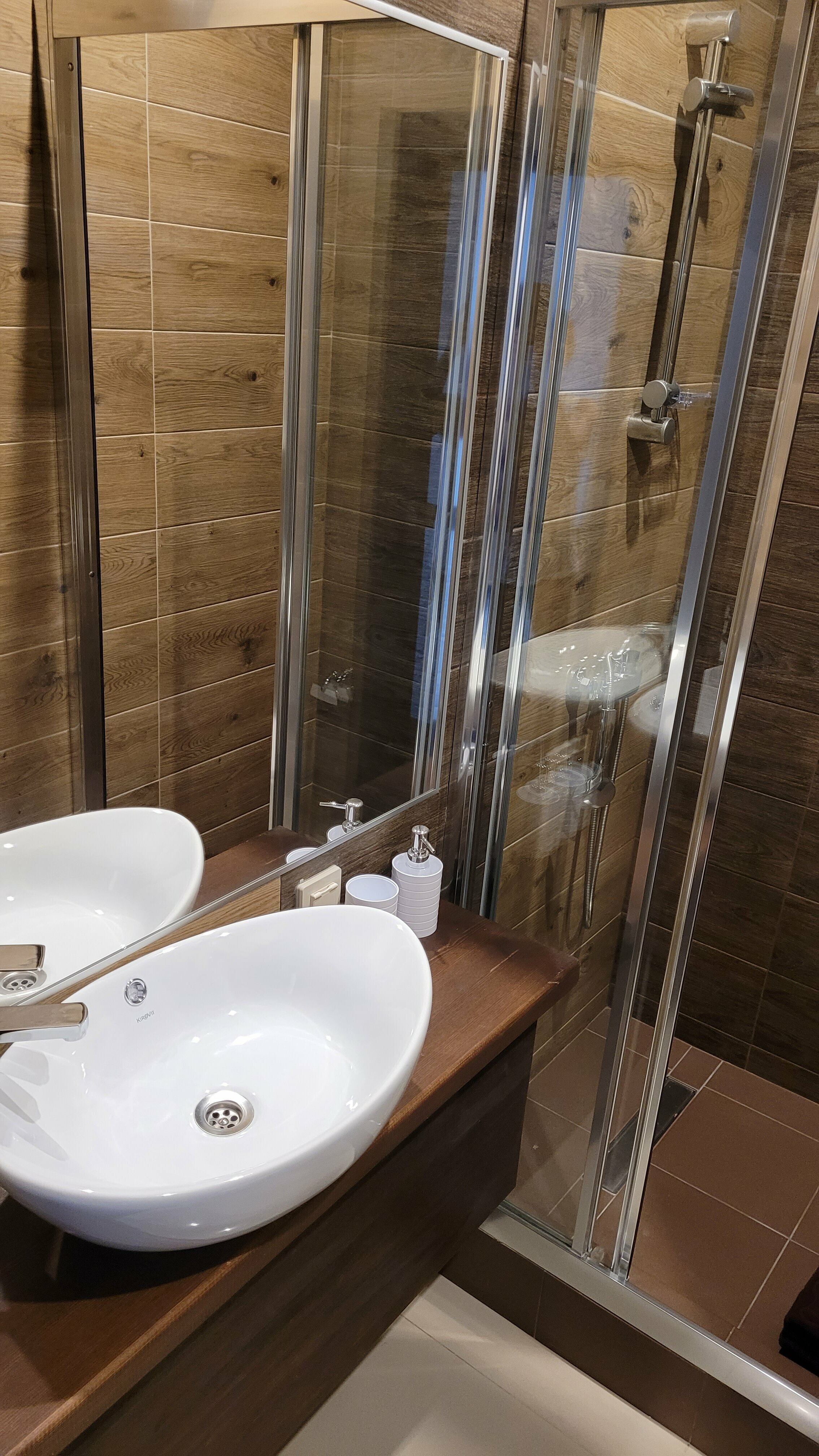 Большой двухместный номер с 1 кроватью