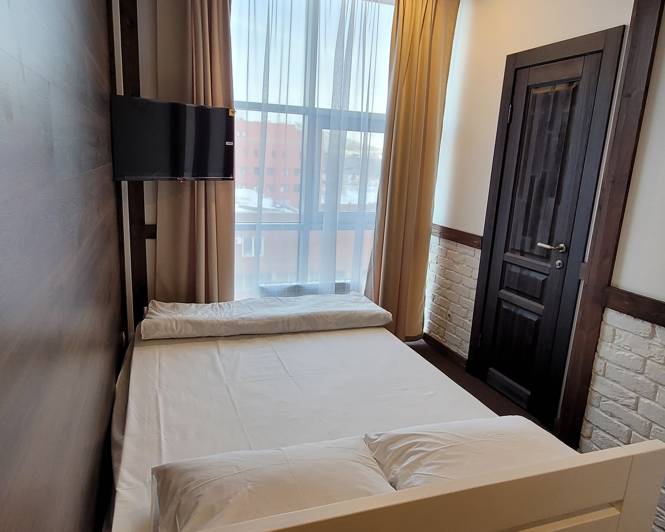 Небольшой двухместный номер с 1 кроватью