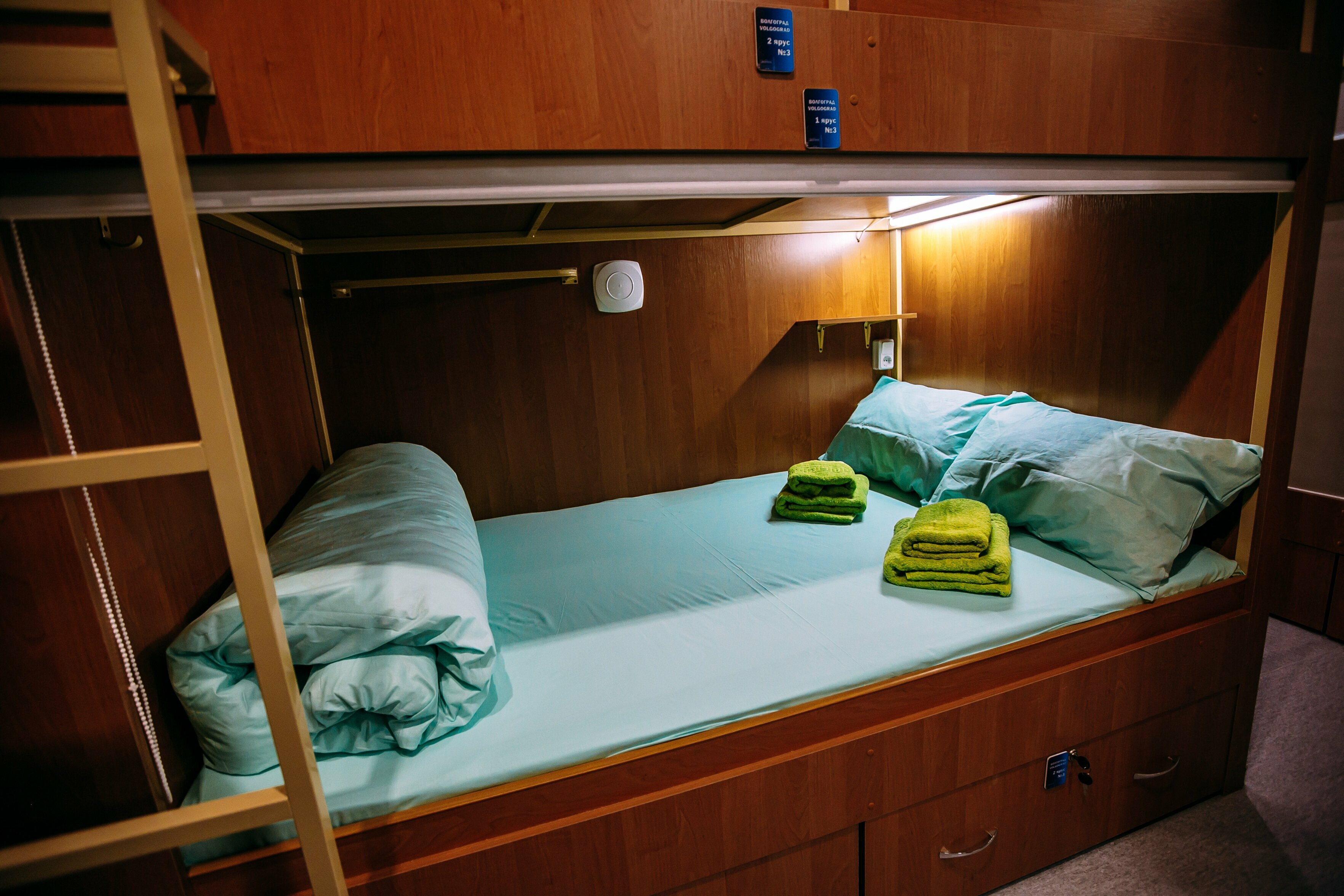 Двухместная капсула, верхний ярус