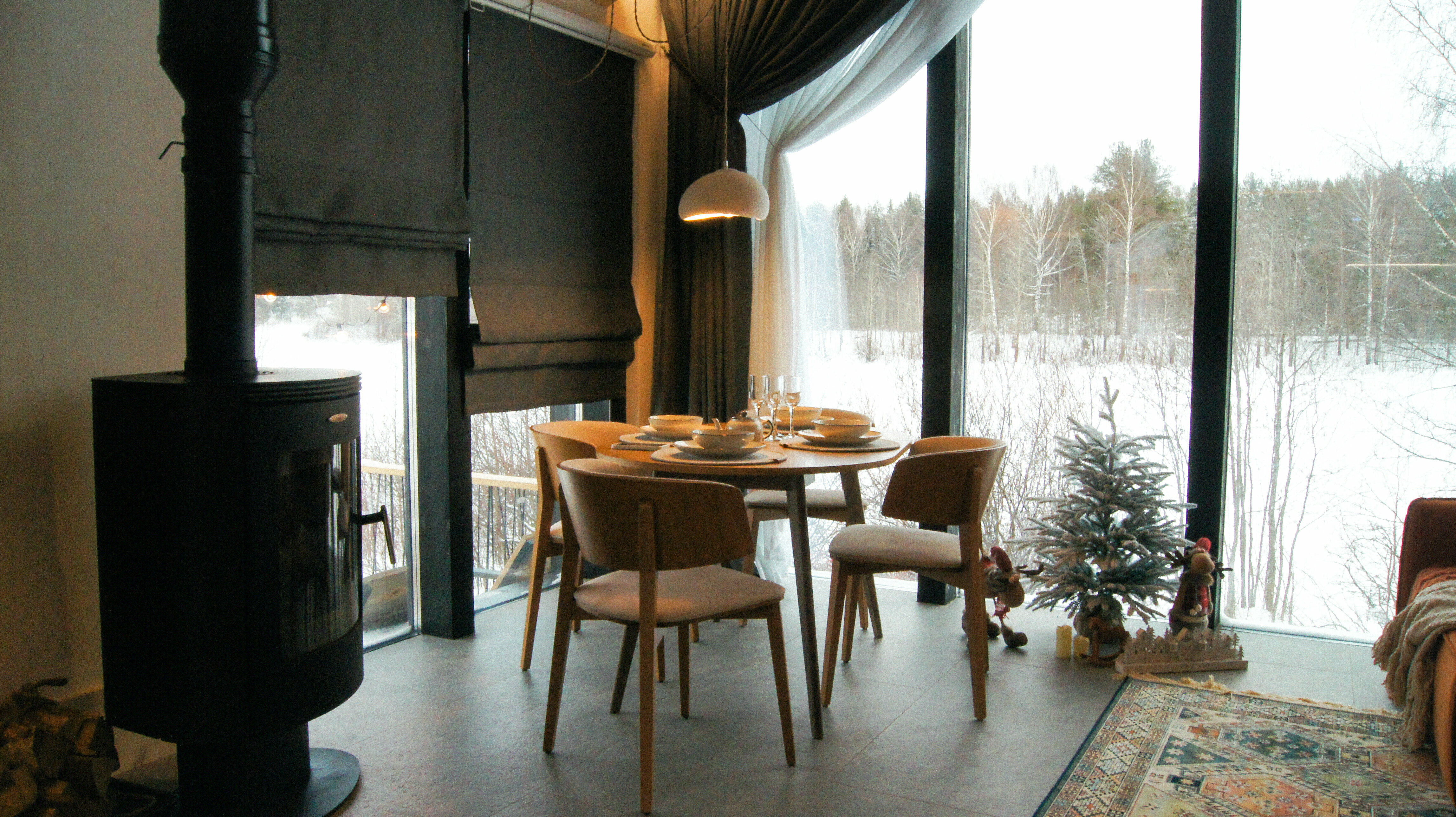 Дом с видом на озеро