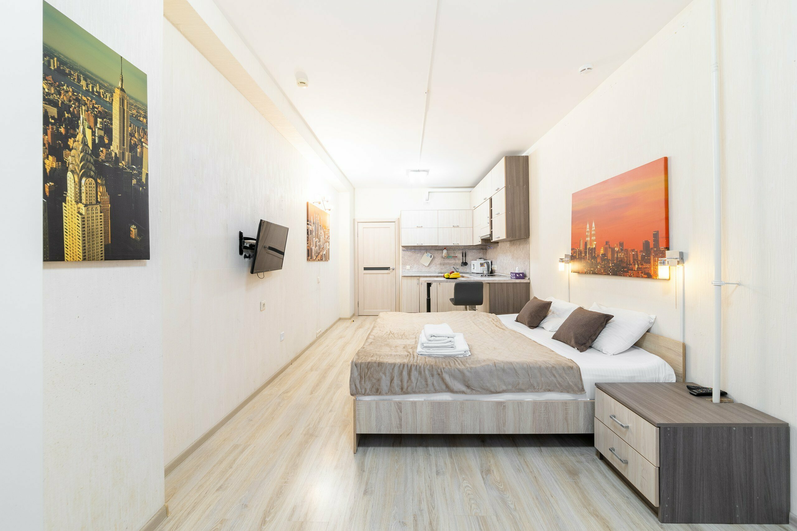 Панорамные  апартаменты с видом на город