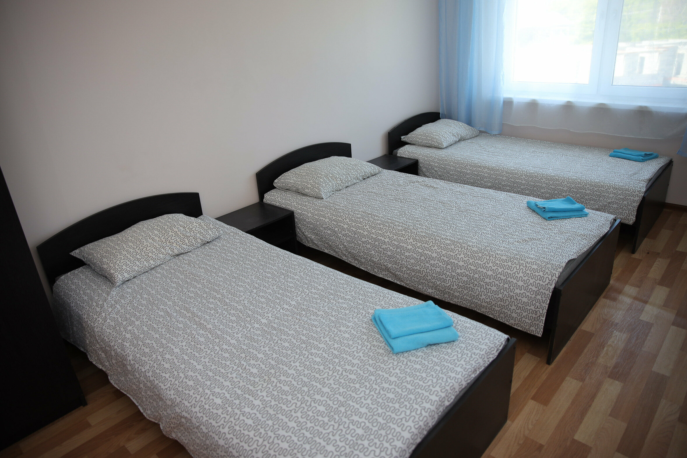 Трехместный номер с видом на море