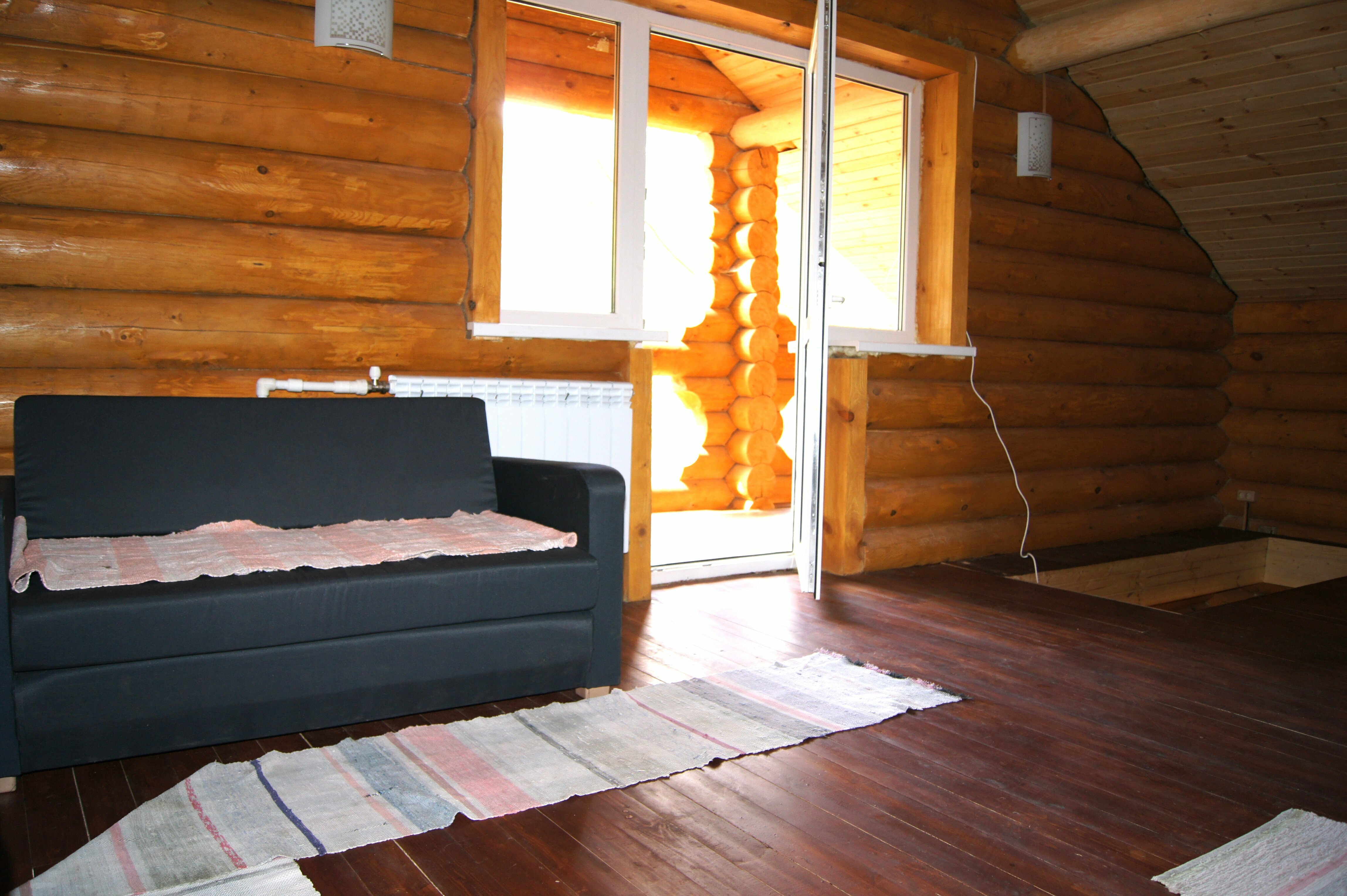 Дом  на озере 