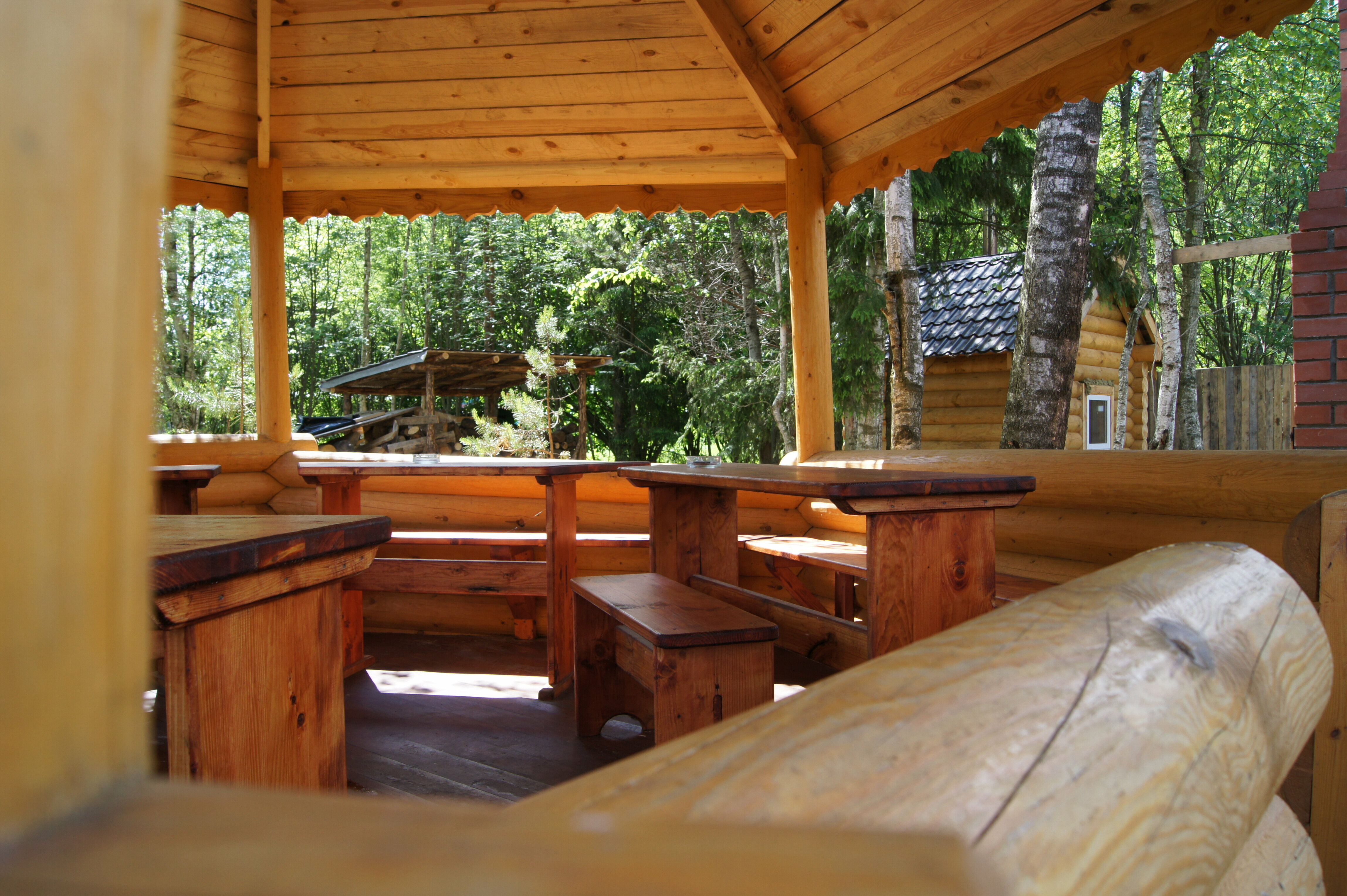 Дом  на озере 