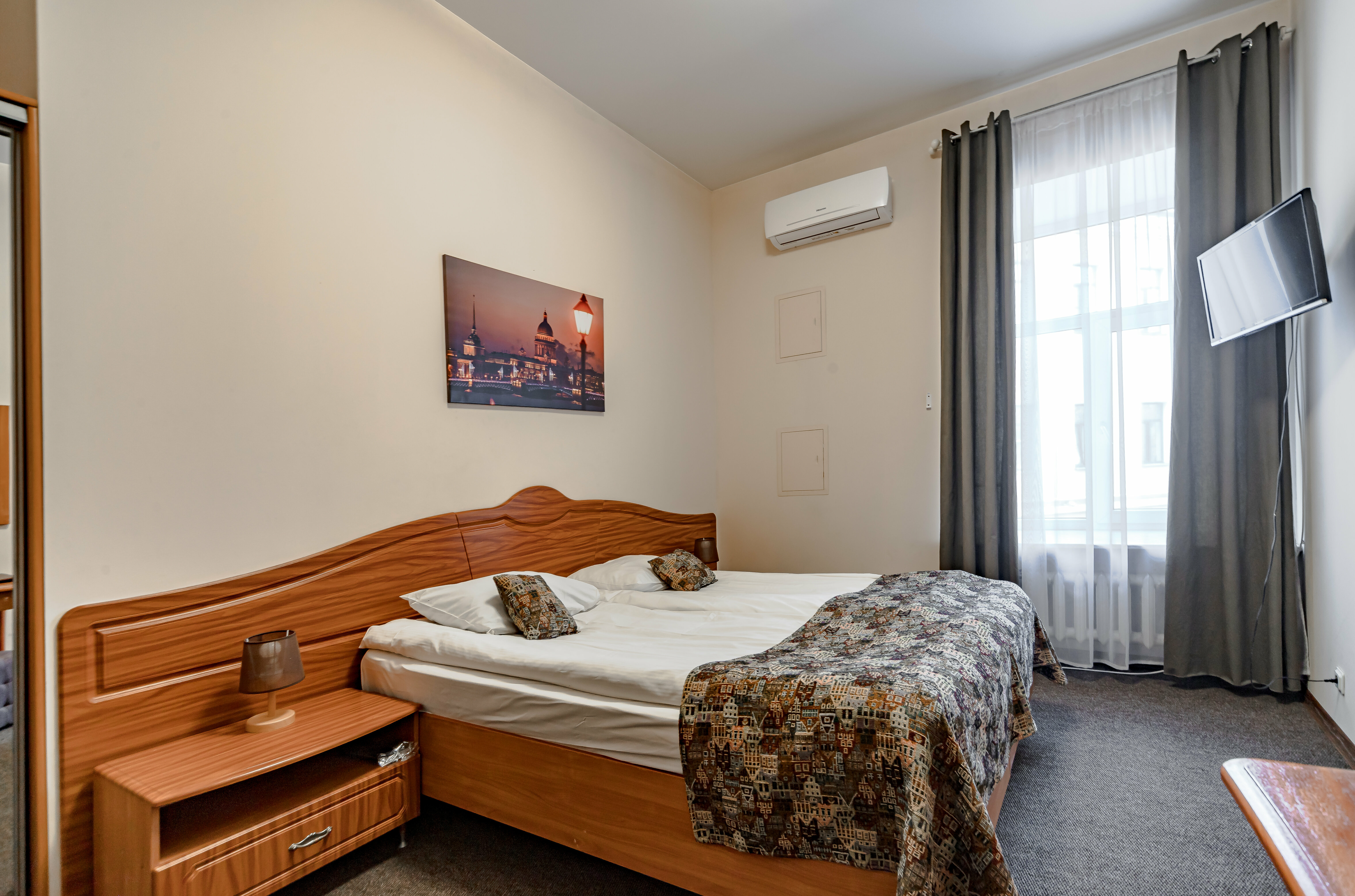 Двухместный номер с 1 кроватью и собственной ванной комнатой