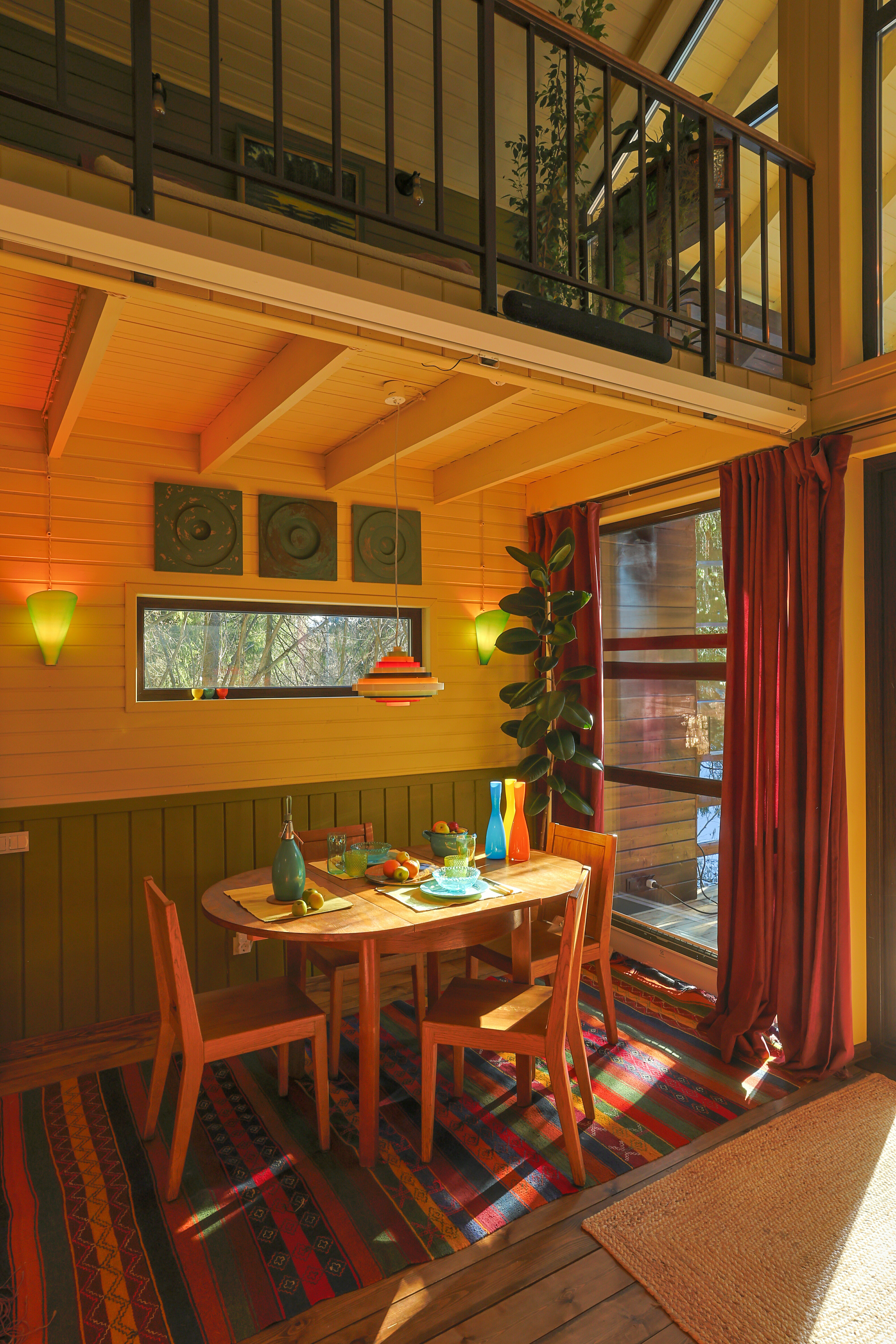 Дом с видом на лес