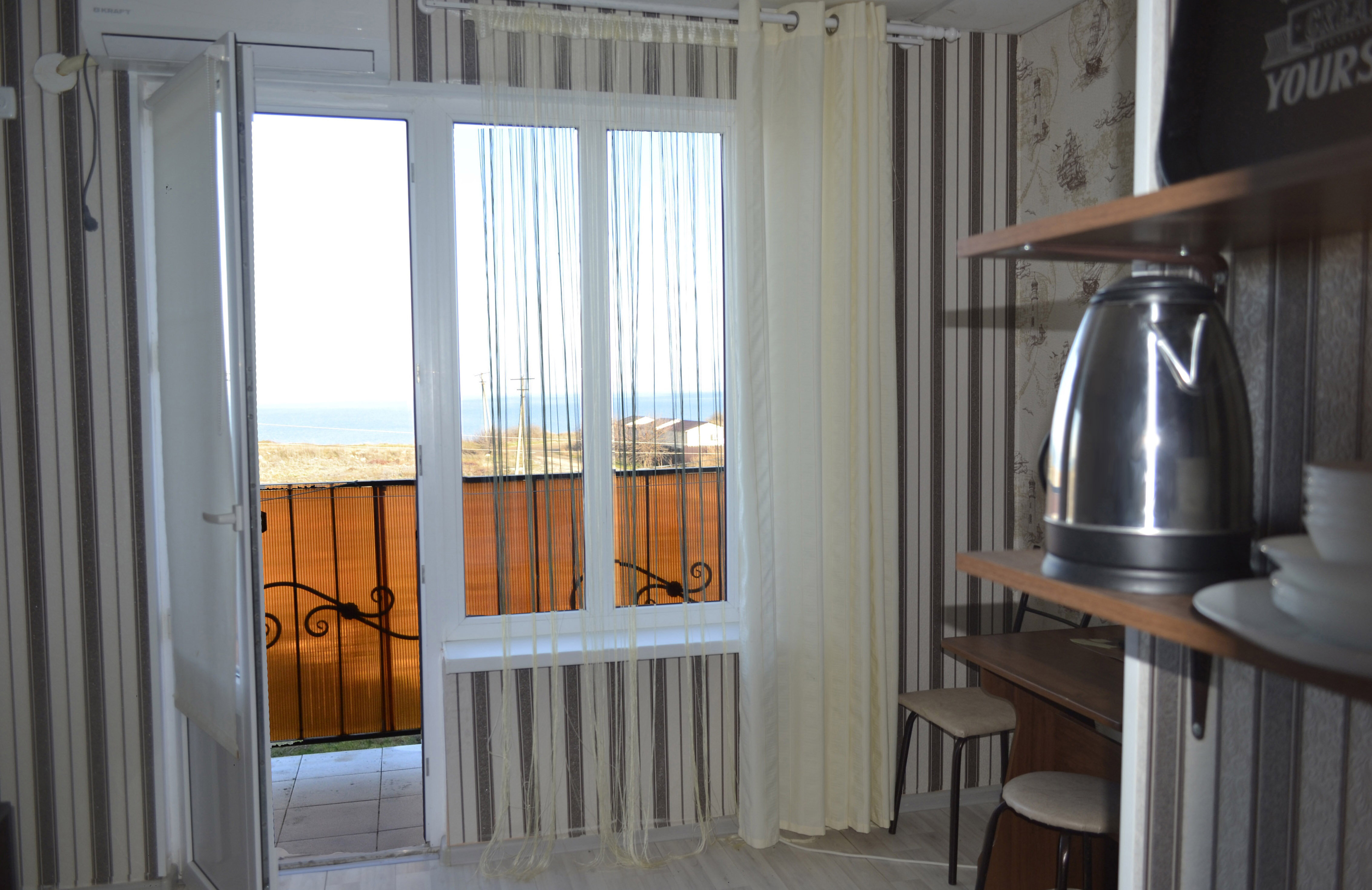 4-х местный с видом на море