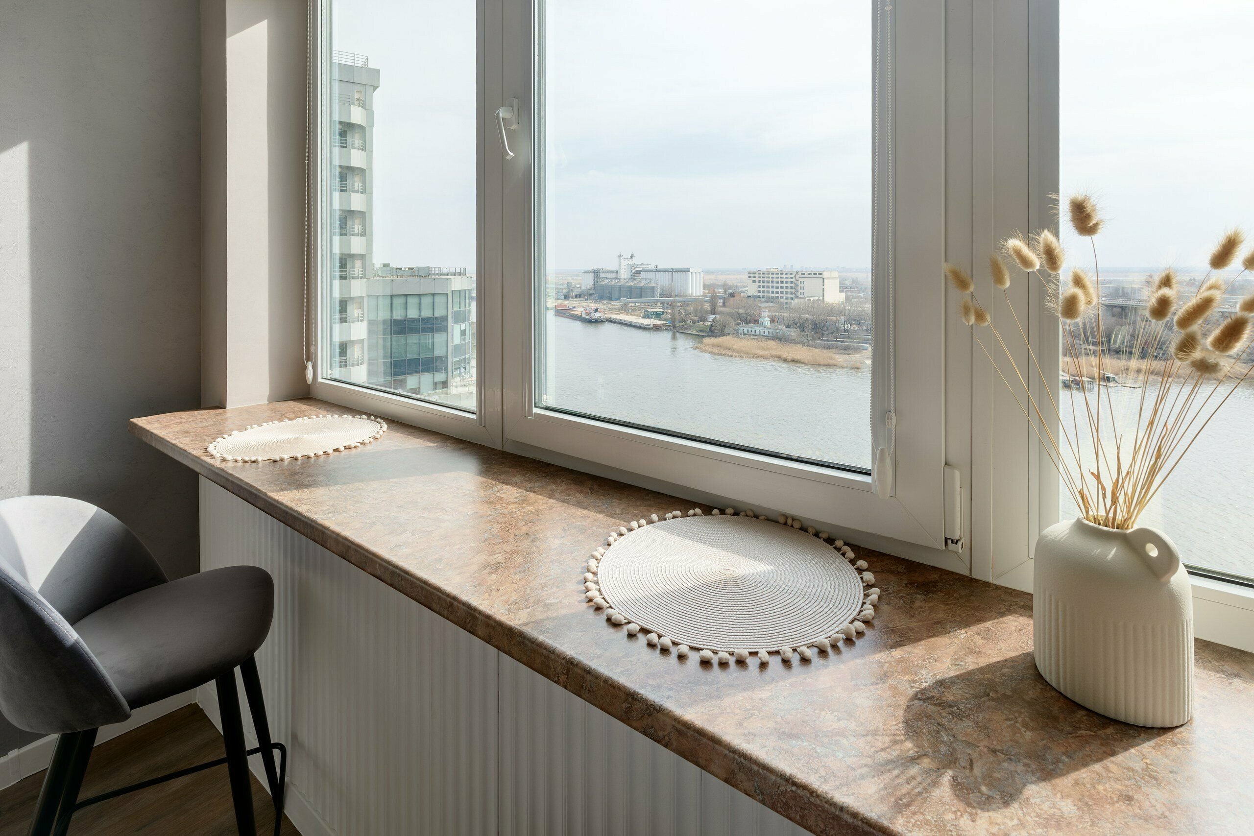 Design-cтудия с видом на ДОН (12 этаж)