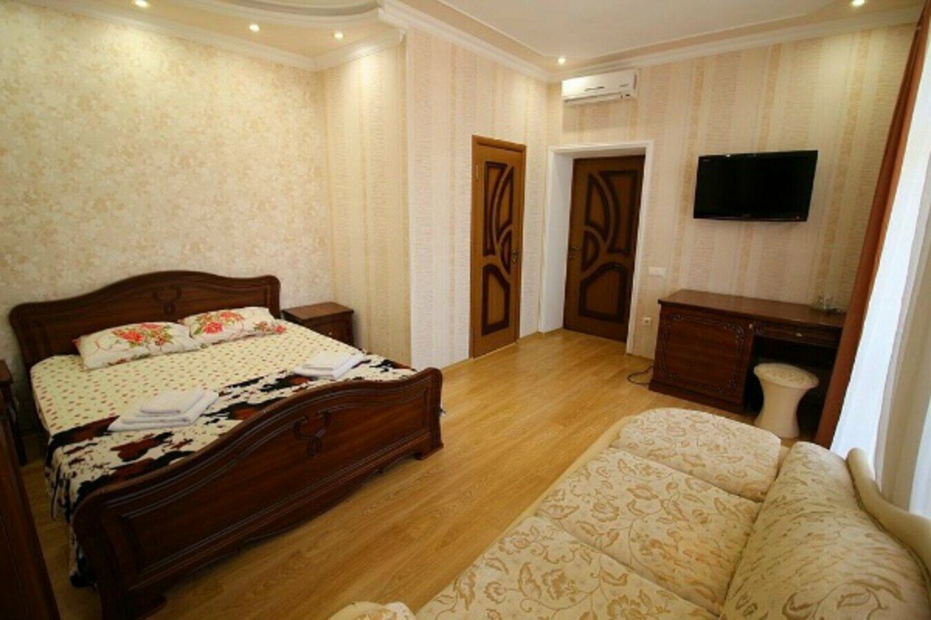 Двухместный номер с 1 кроватью и балконом