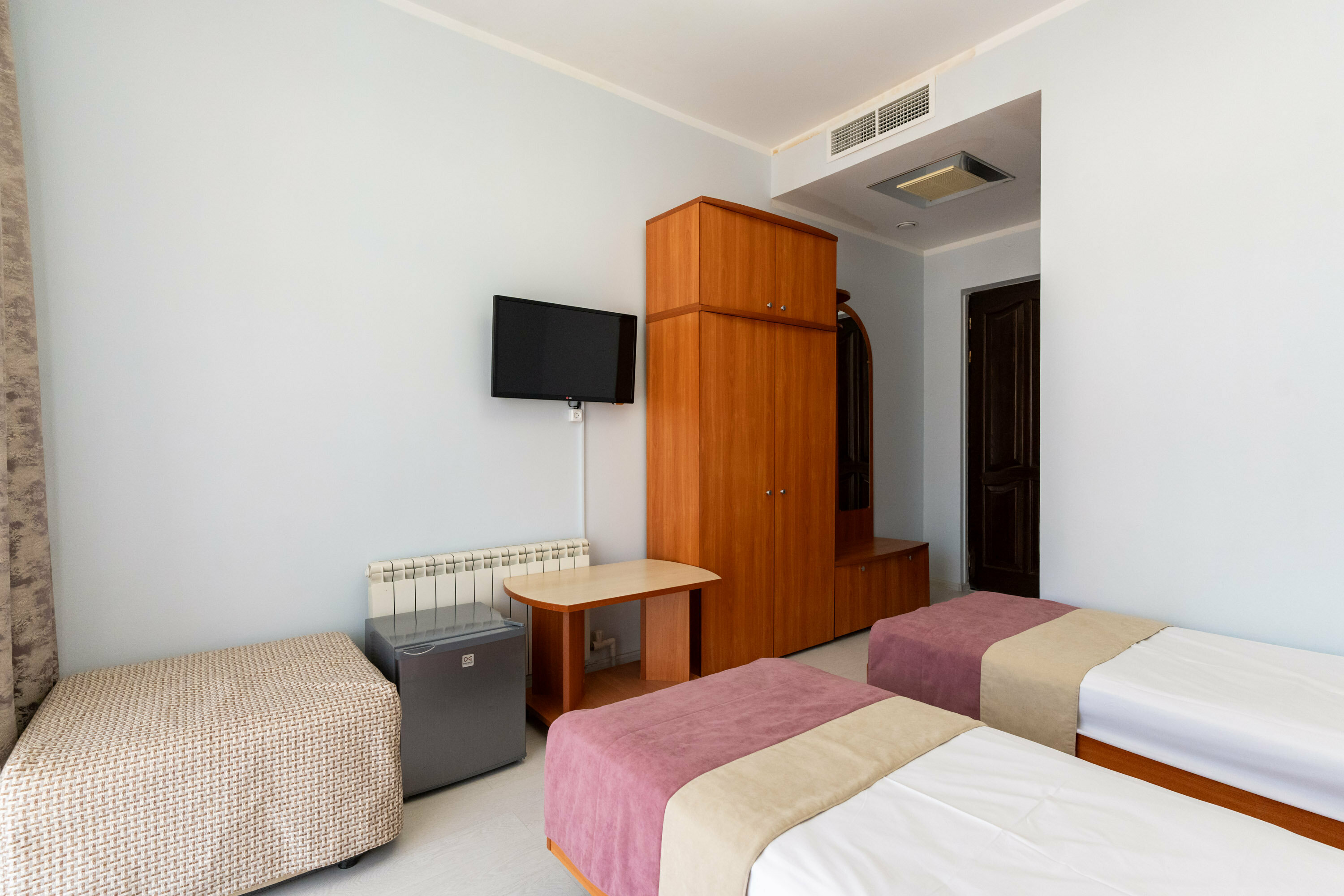 Улучшенный двухместный номер с 1 кроватью