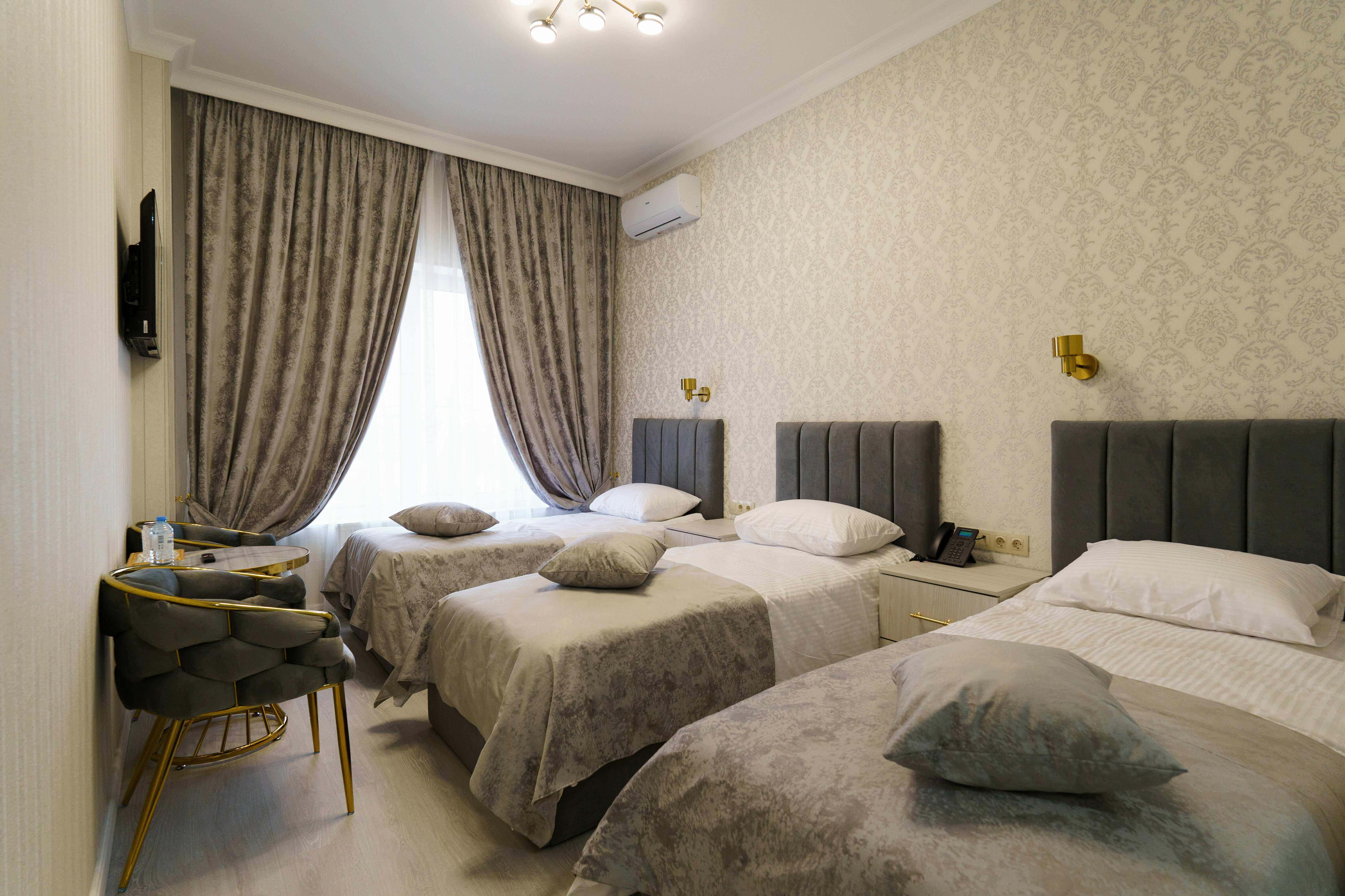 Классический трехместный номер