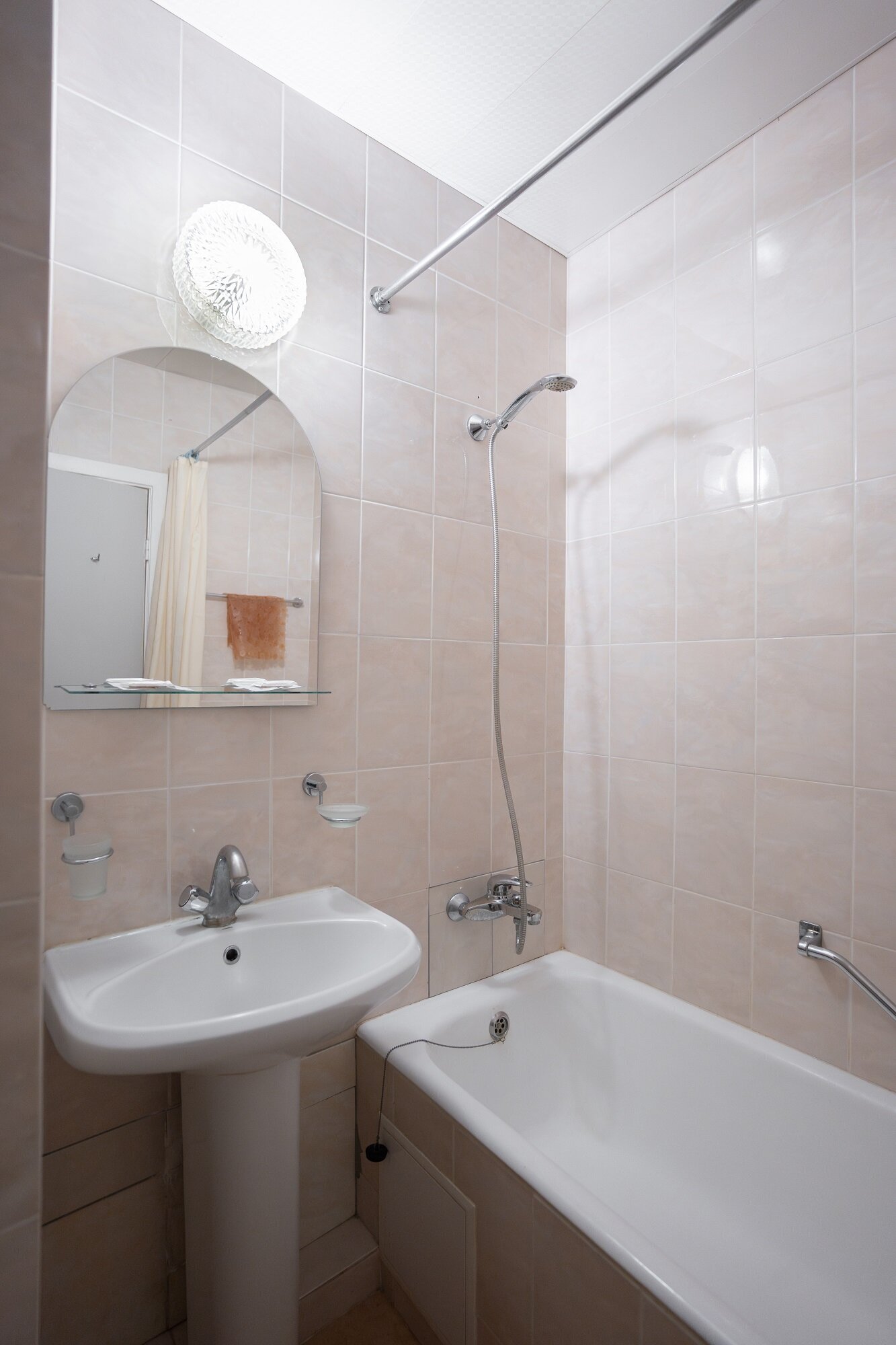 Стандарт двухместный (2 корпус) (одна кровать)