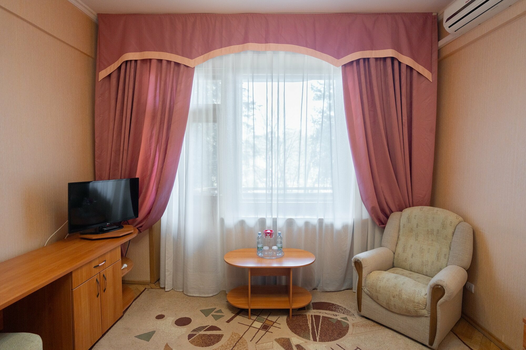 Стандарт двухместный (2 корпус) (одна кровать)