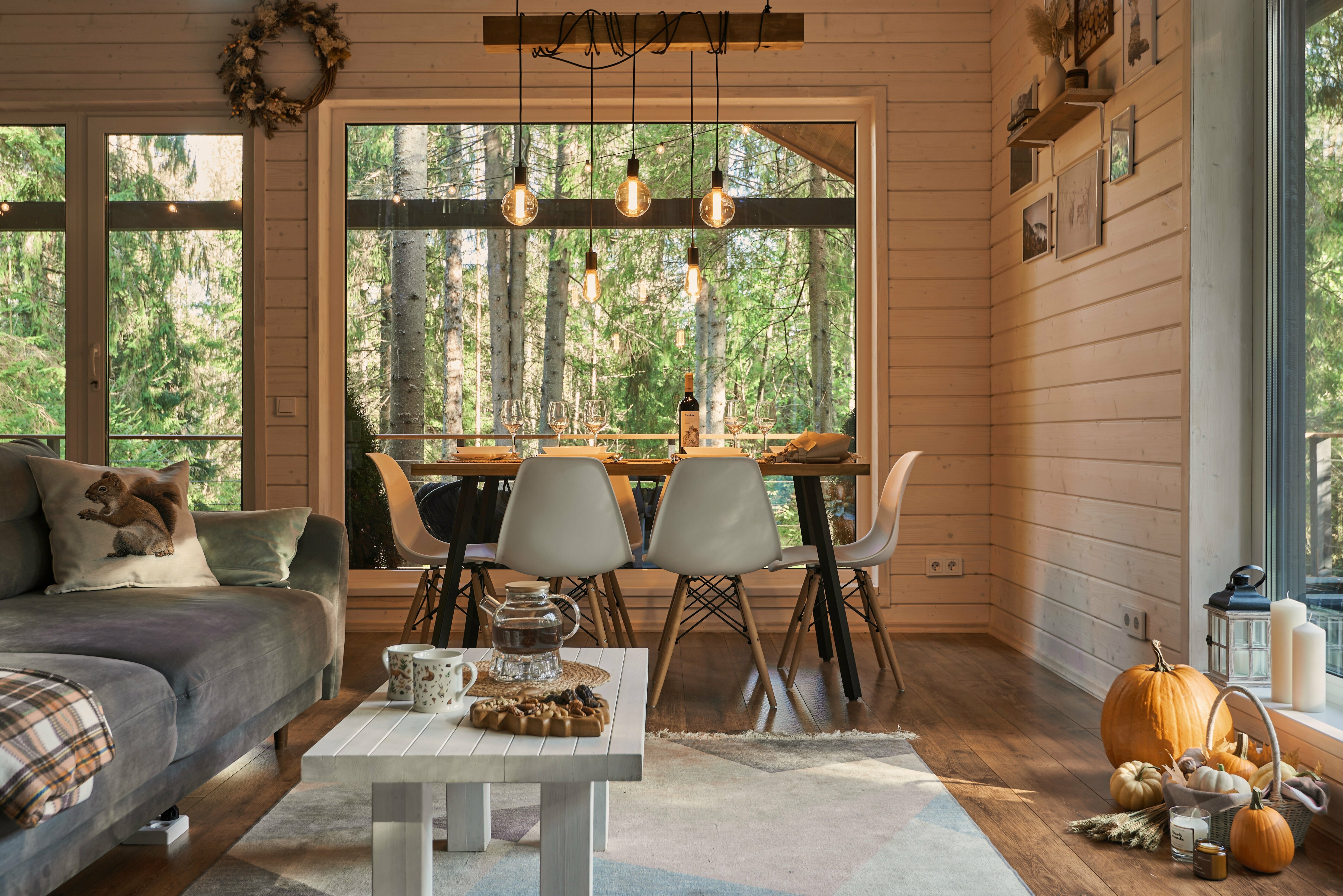 Коттедж с видом на лес