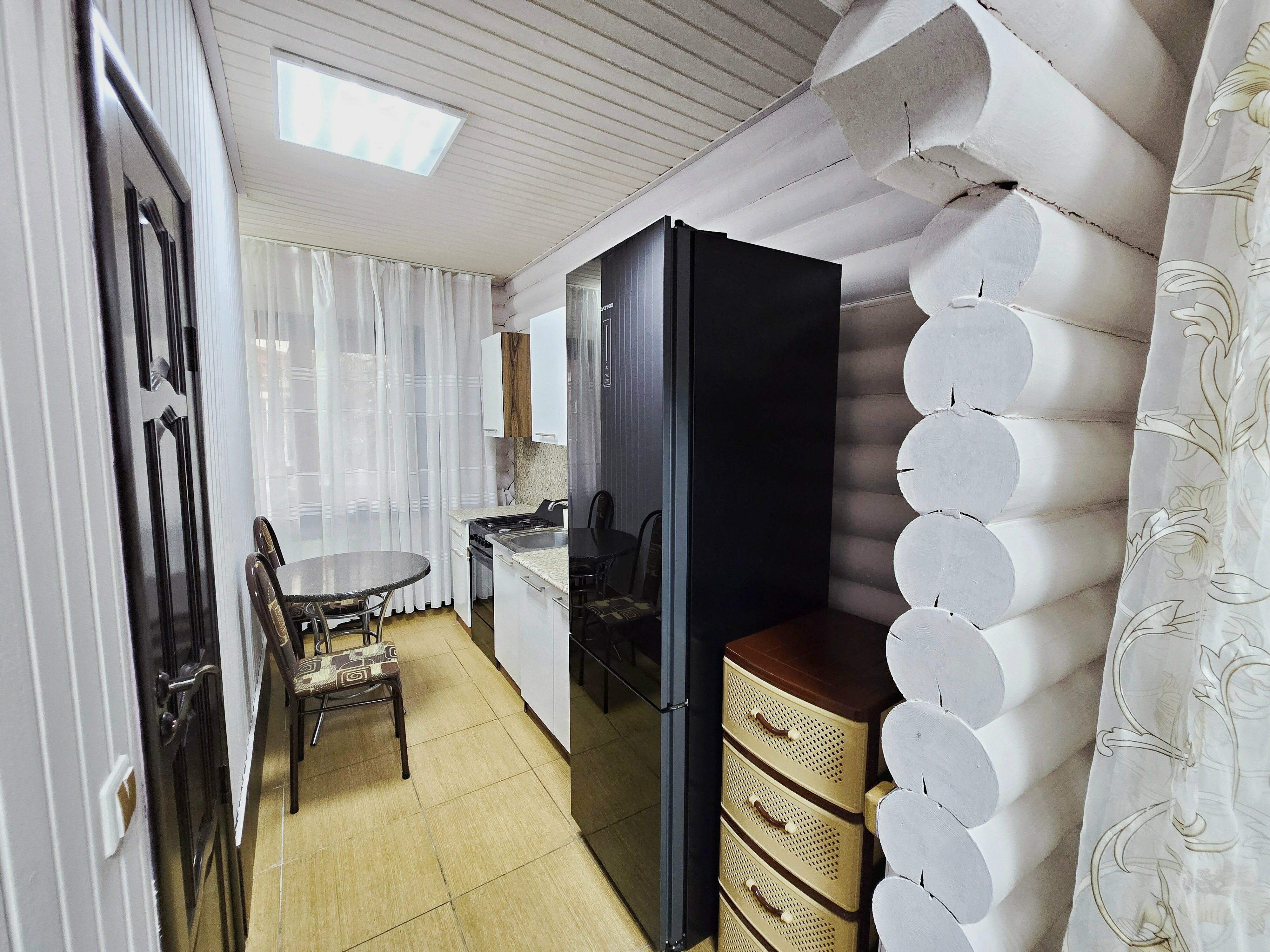 9. Апартаменты с кухней на 4чел. (1 этаж)