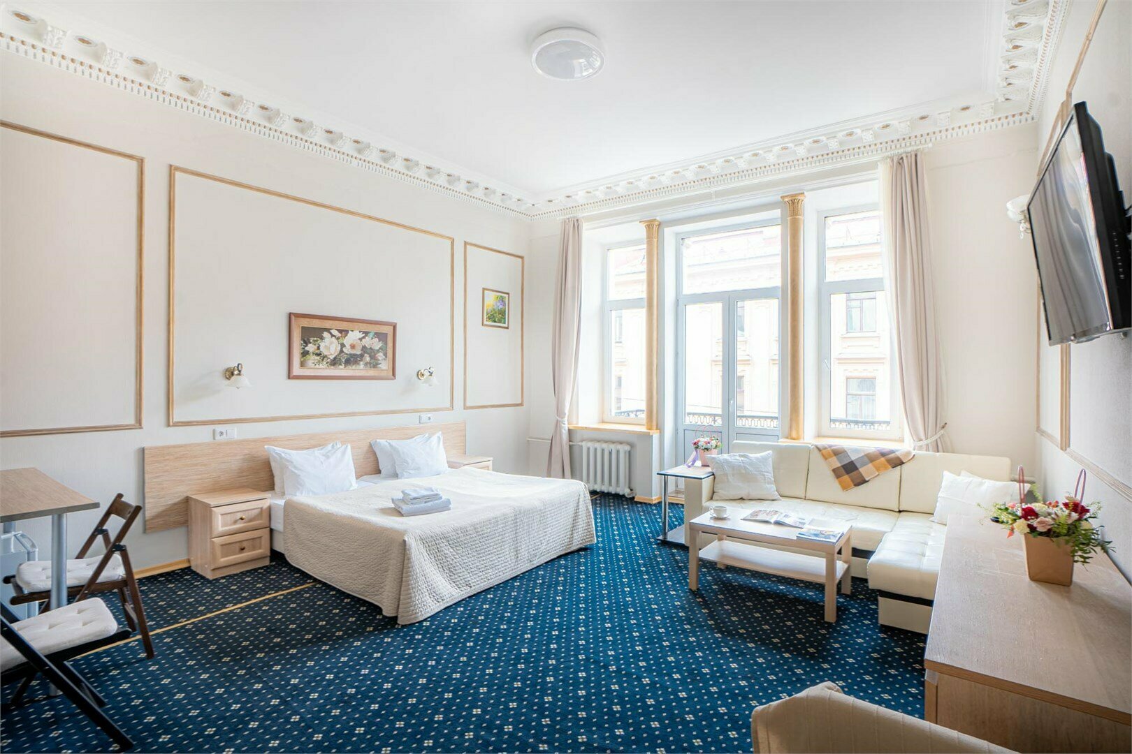 Премиум с Балконом