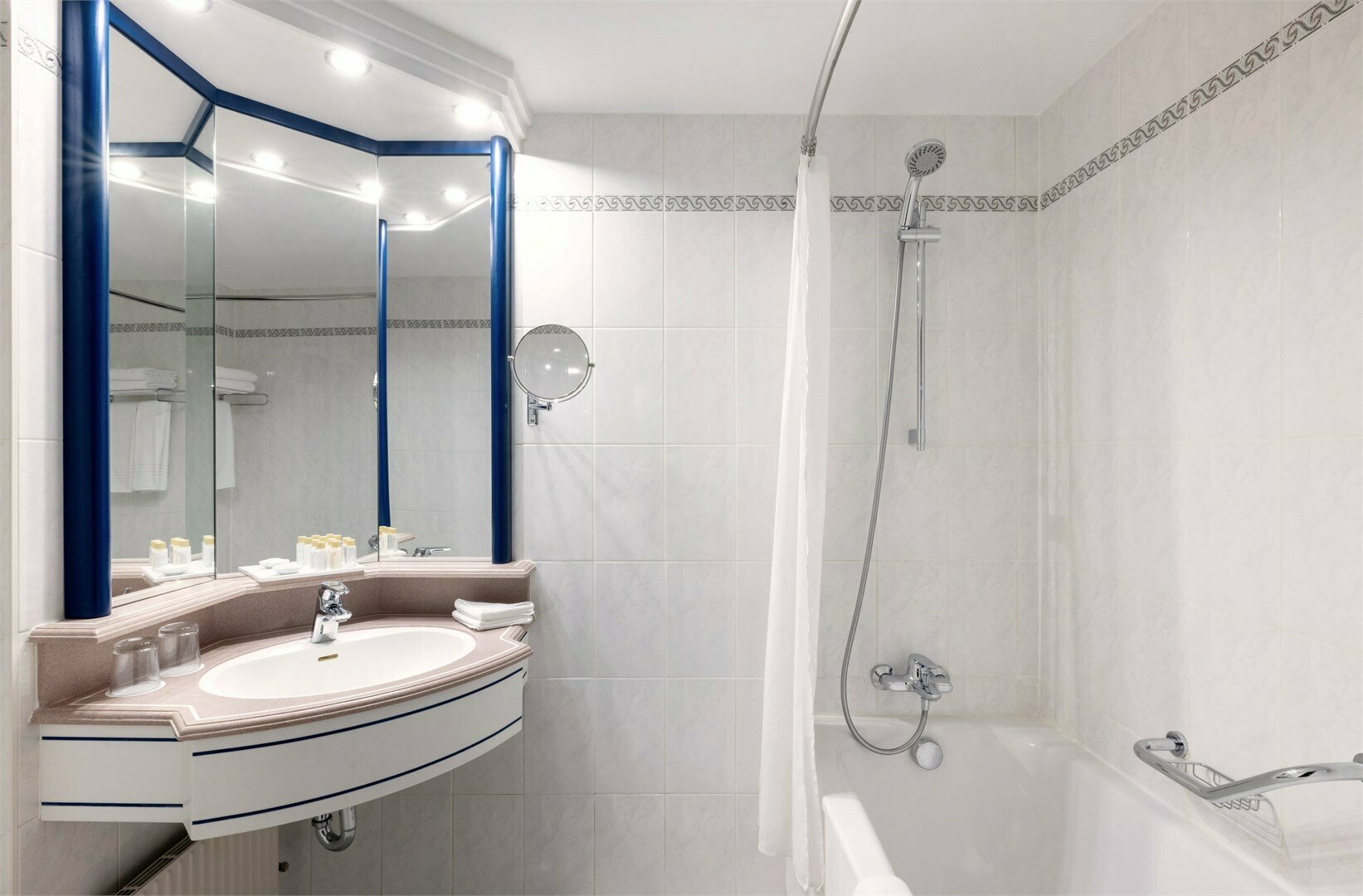 Классический номер с двумя раздельными кроватями