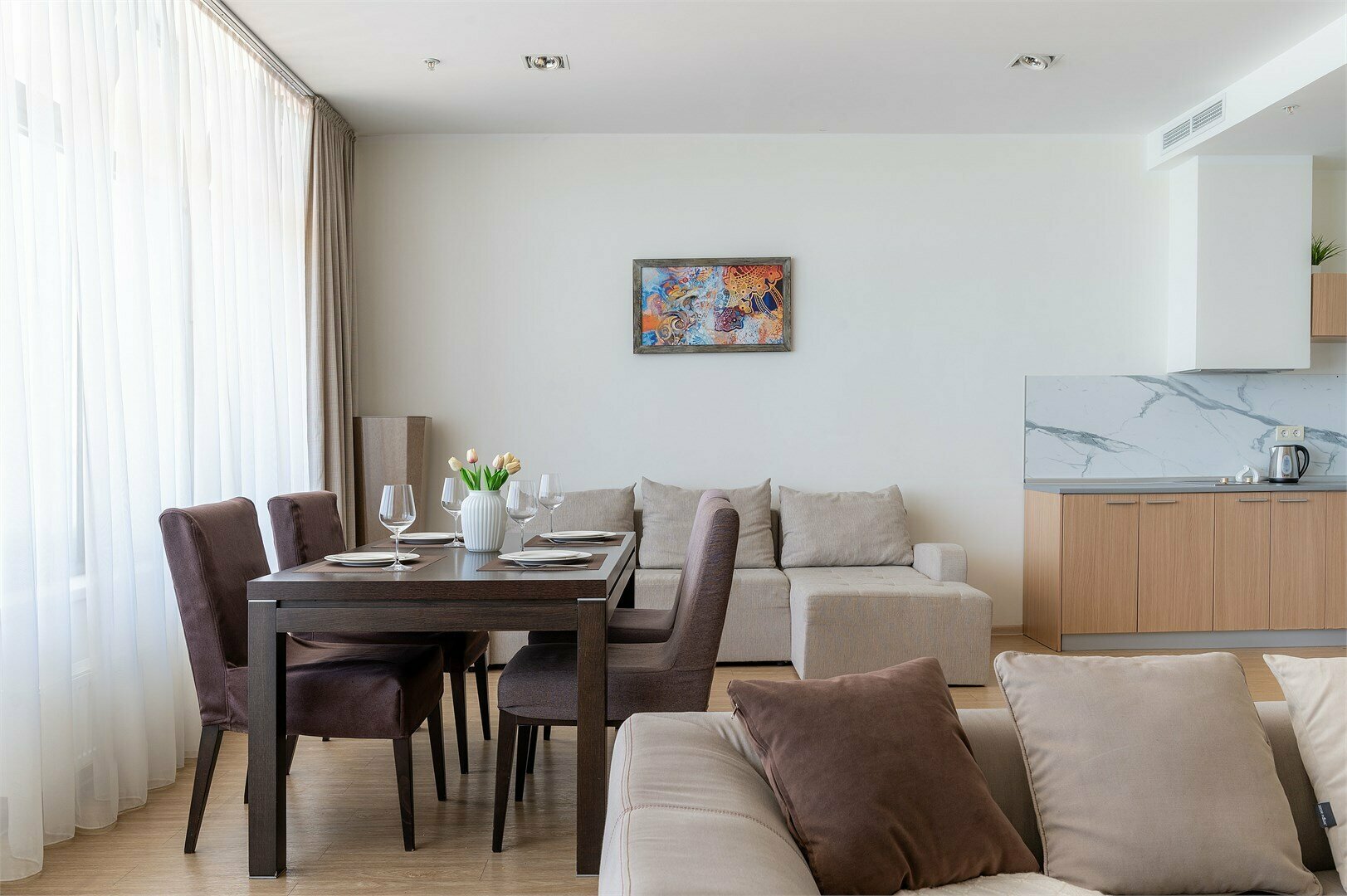 Трехкомнатные апартаменты с двумя спальнями (6-14 этаж)