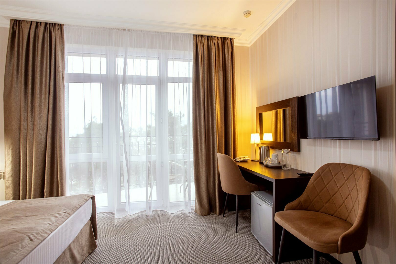 Улучшенный с большим балконом