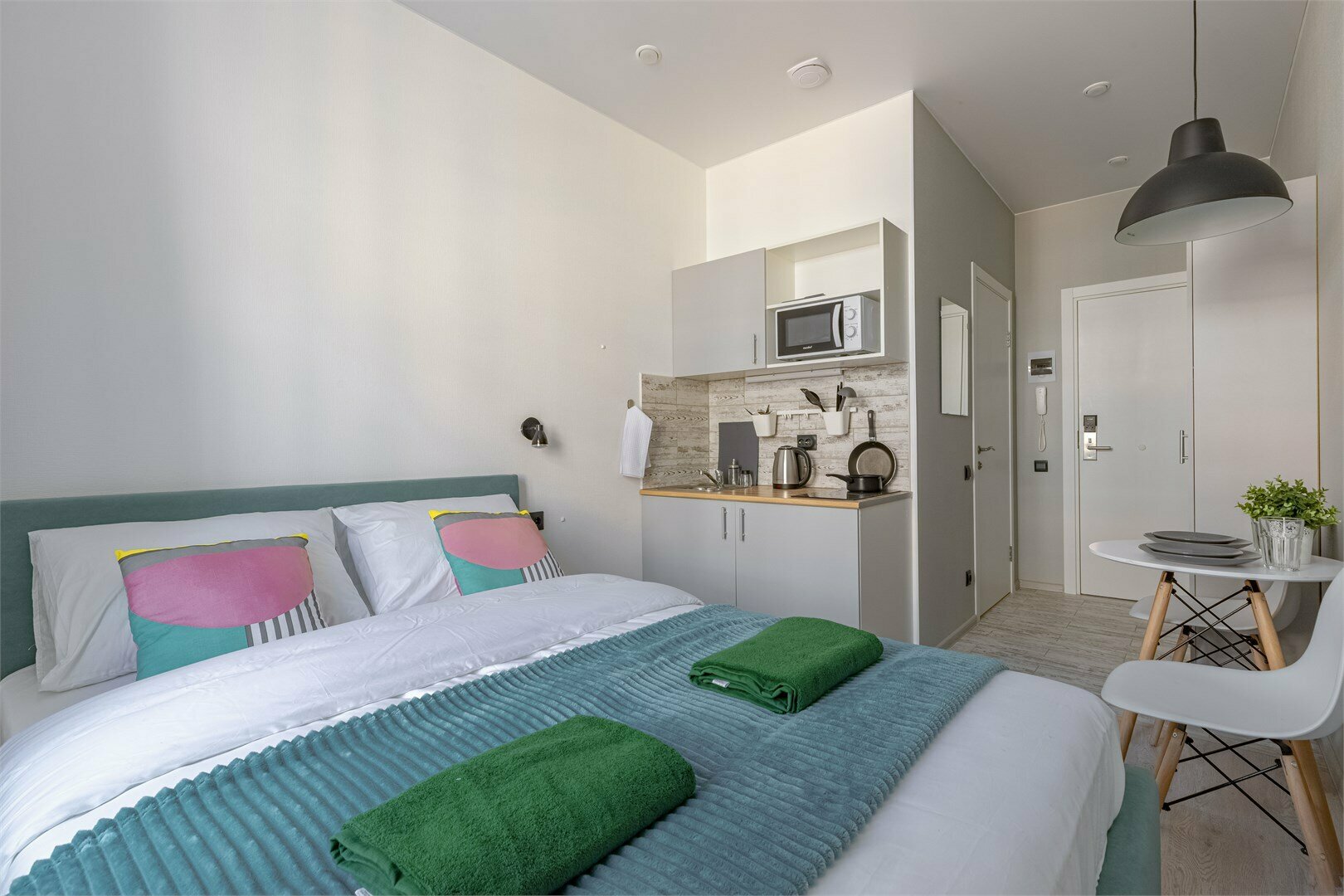 Стандарт с 1 двуспальной кроватью