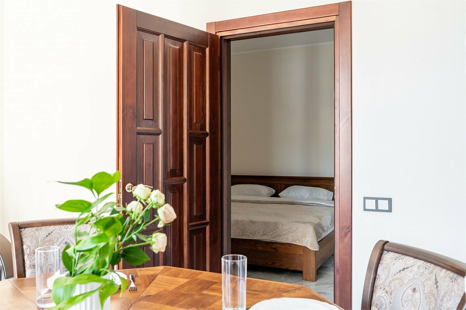 Двухкомнатная квартира с отдельной спальней