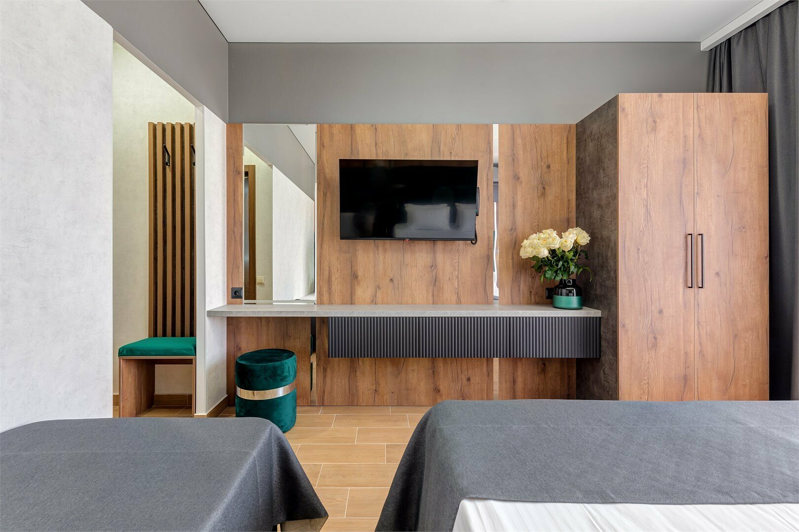 Комфорт 3х-местный с балконом, вид на море