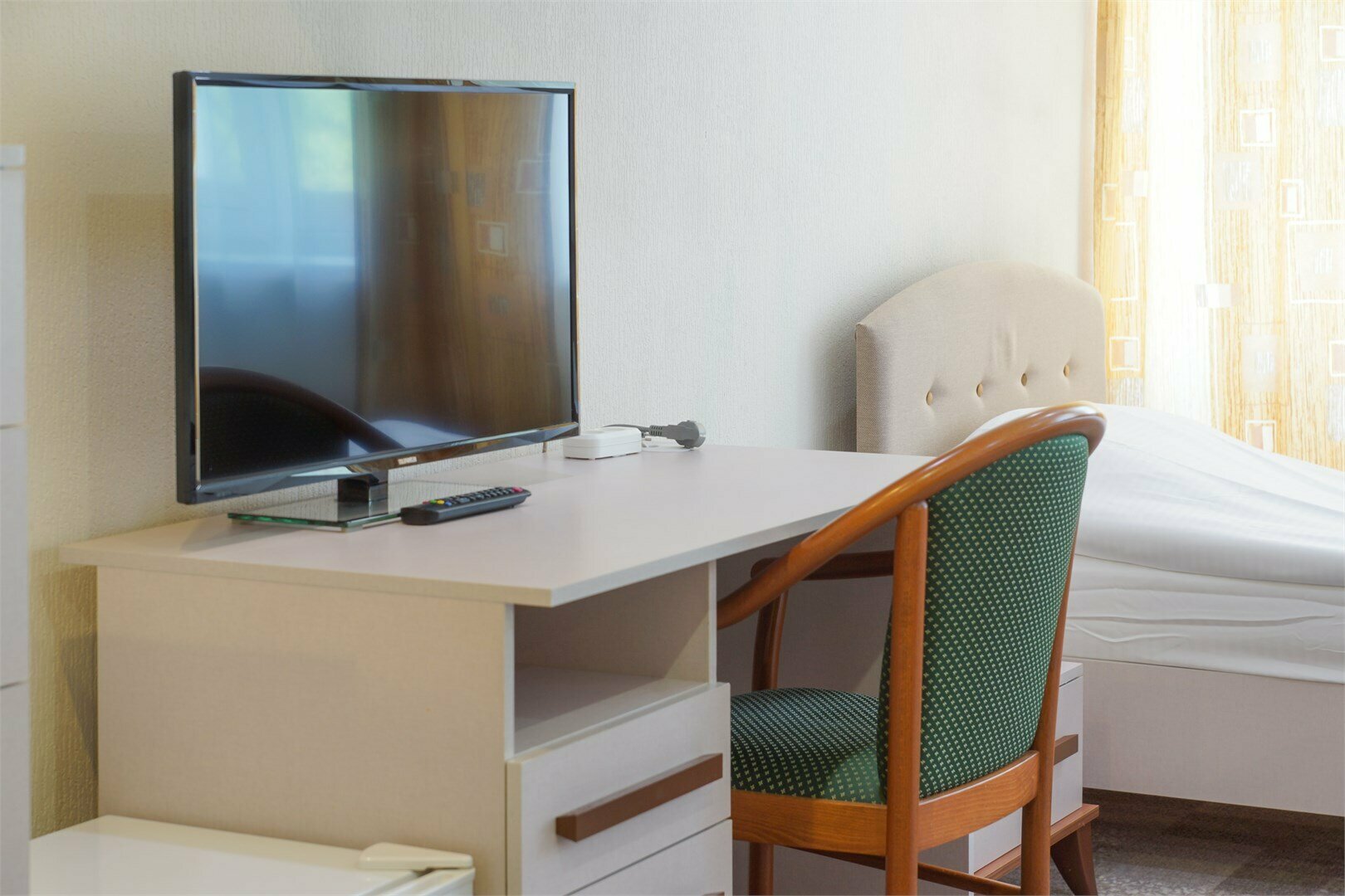 Трехместный